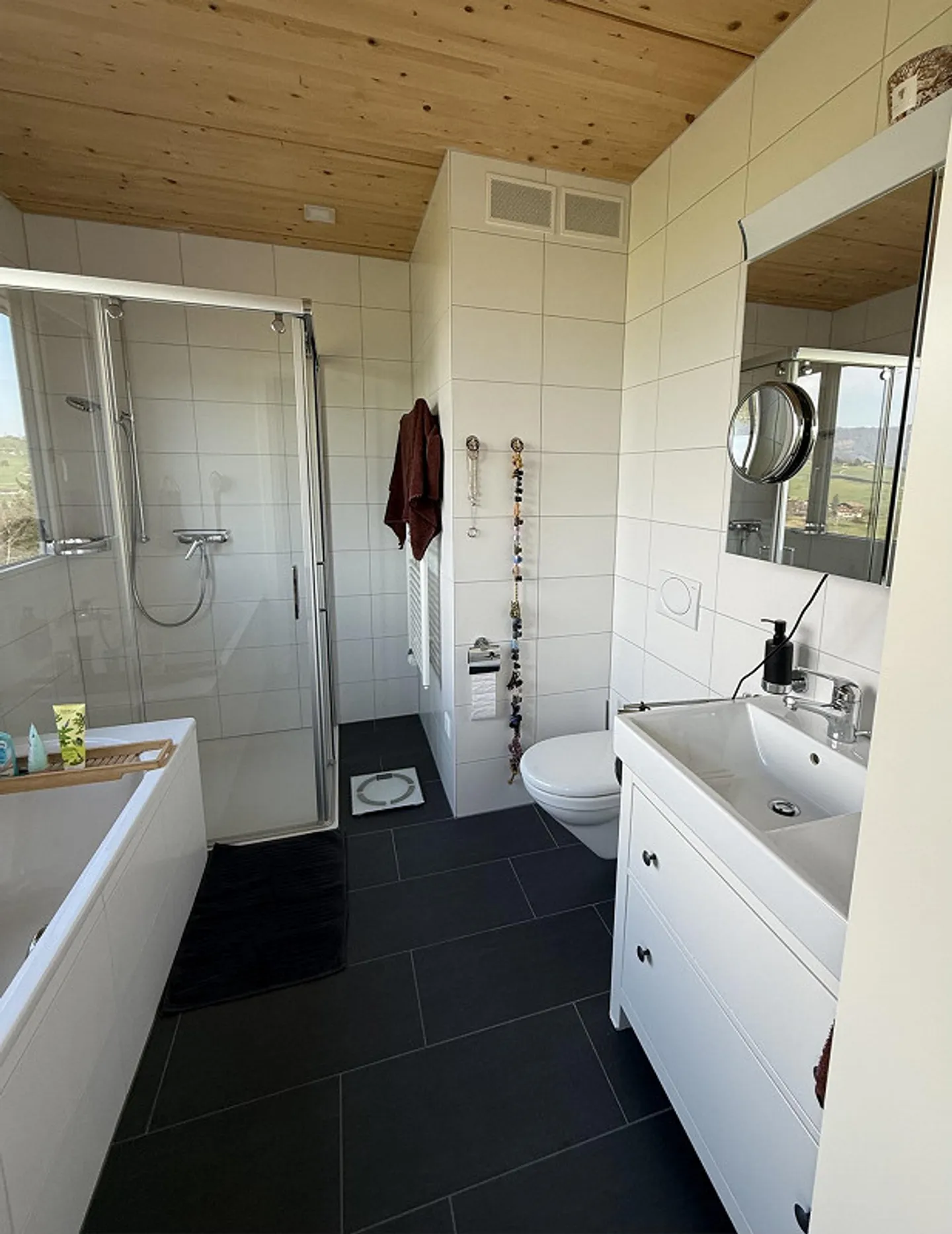 Appartement 4 1/2 pièces dans la verdure - Photo 6 sur 7