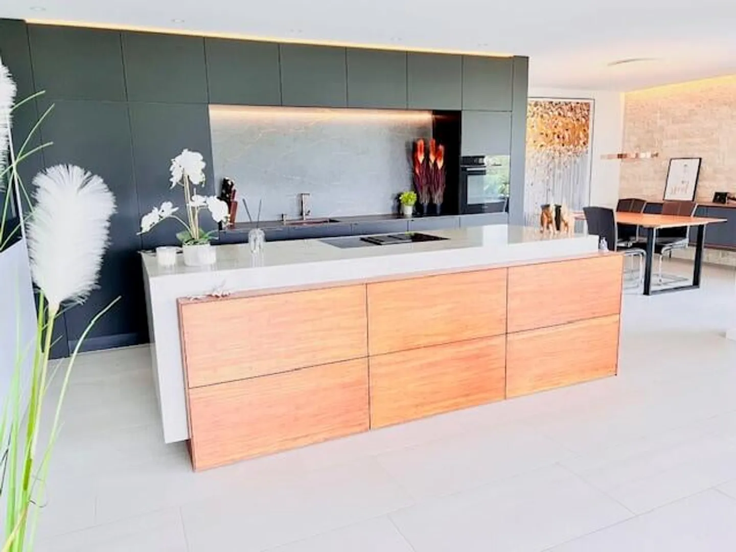 Möblierte Wohnung mit Seeblick - Foto 2 von 15