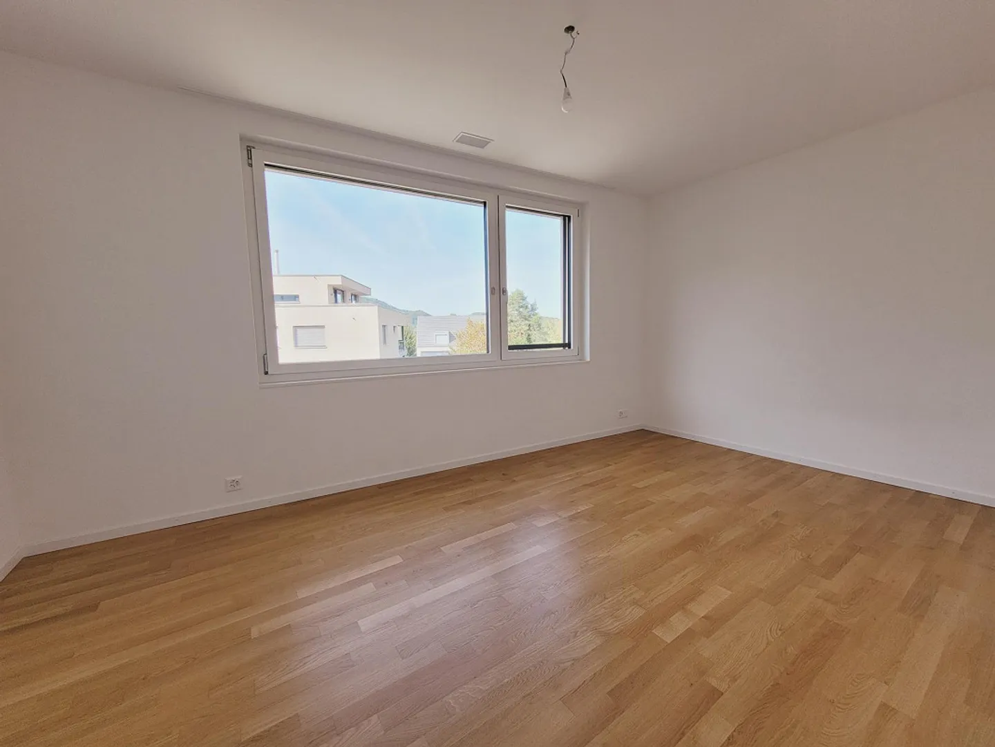 Moderno appartamento di 3,5 locali (con lavatrice, asciugatrice e locale hobby) a Nespelmattweg - Foto 7 di 13