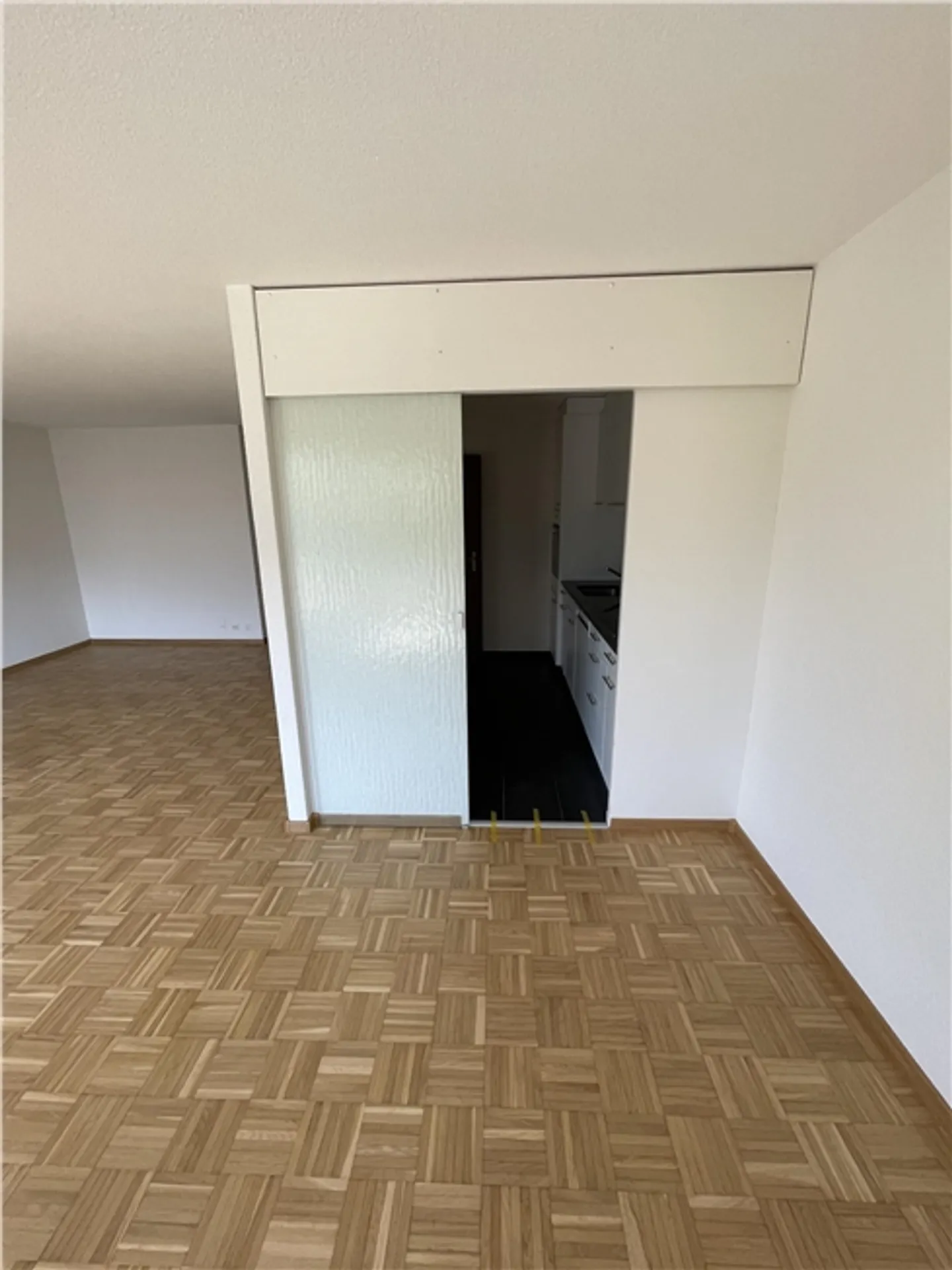 Offre exceptionnelle à Thun ! Louez sans dépôt ! - Photo 2 sur 6