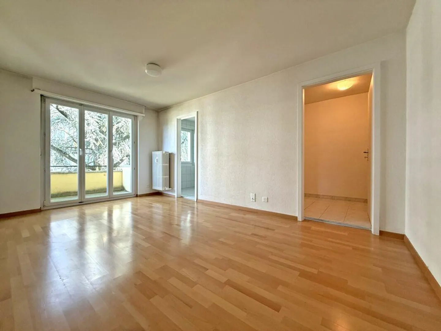 Appartamento 4.5 locali in posizione centrale ad Allschwil - Foto 8 di 12