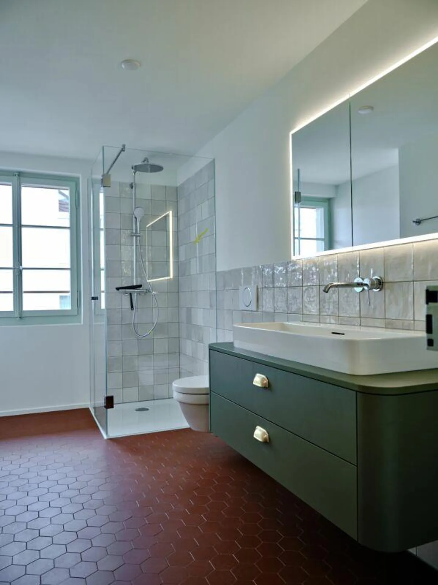 Appartamento di 3,5 stanze con charme e vista - Foto 3 di 8