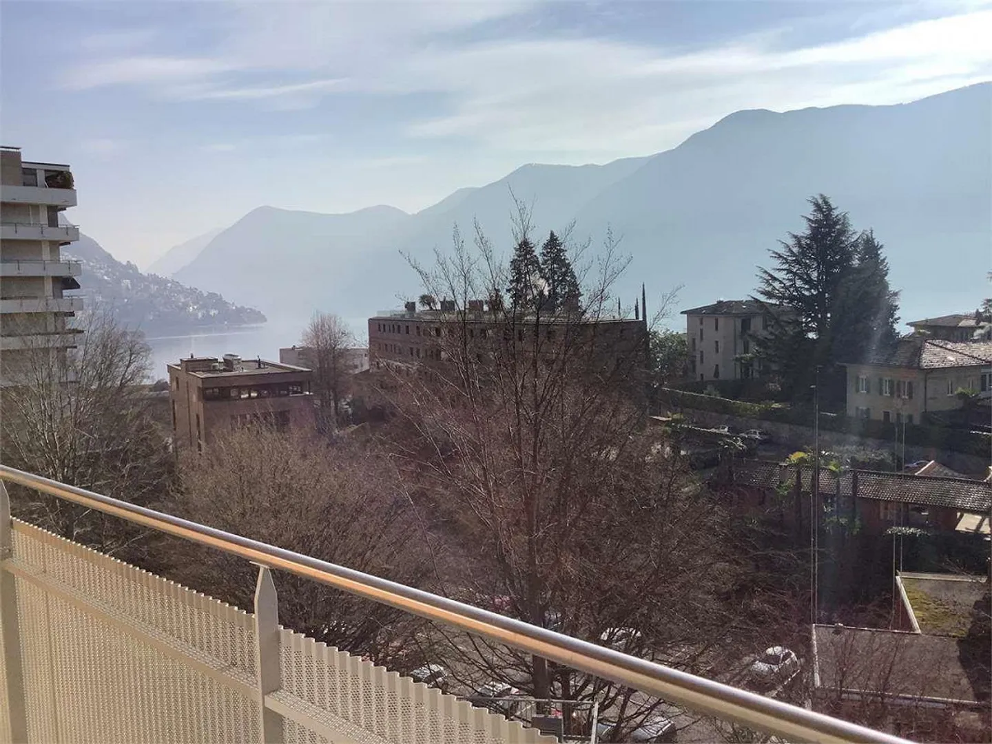 Renoviertes Apartment mit Seeblick - Foto 9 von 13