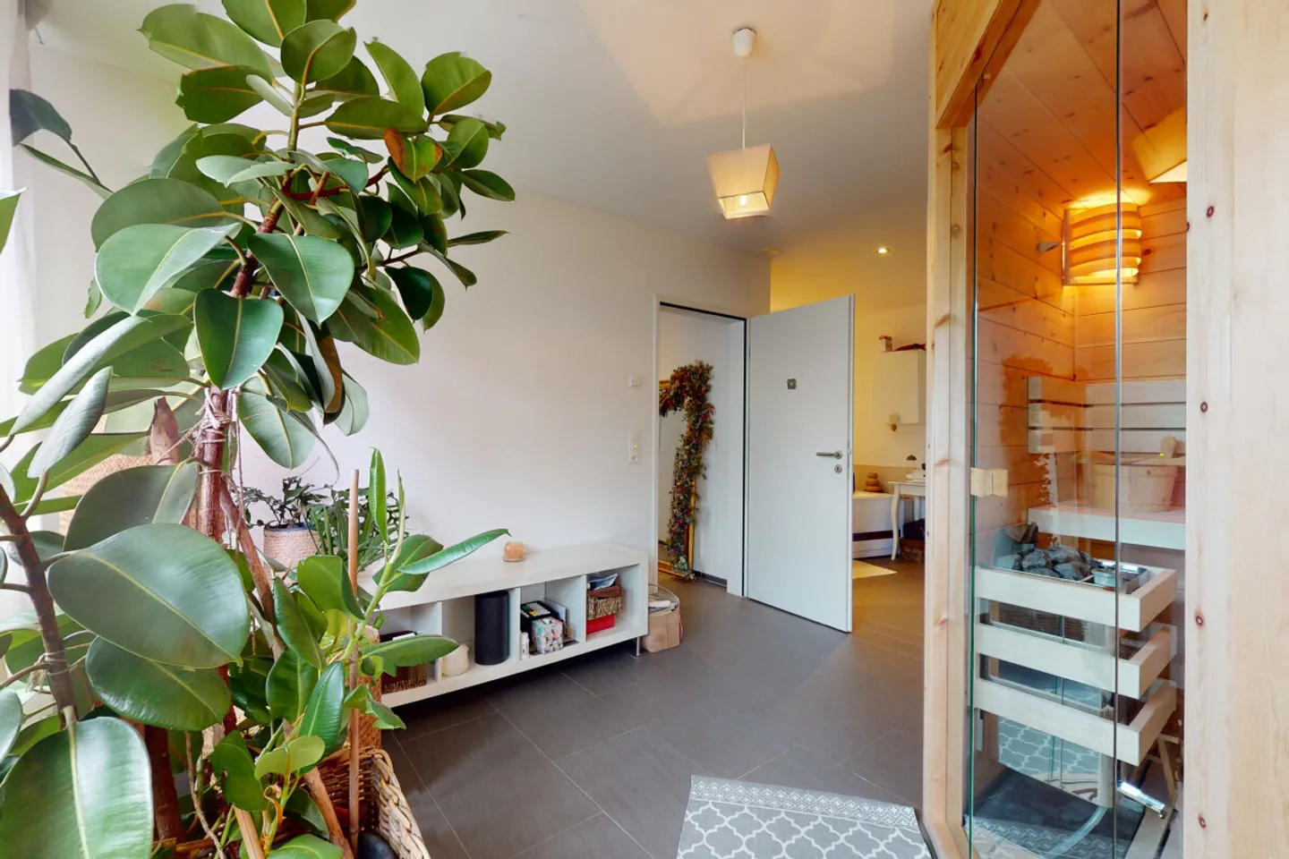 Moderna casa a schiera angolare di 5,5 stanze con giardino in posizione privilegiata - Foto 9 di 13