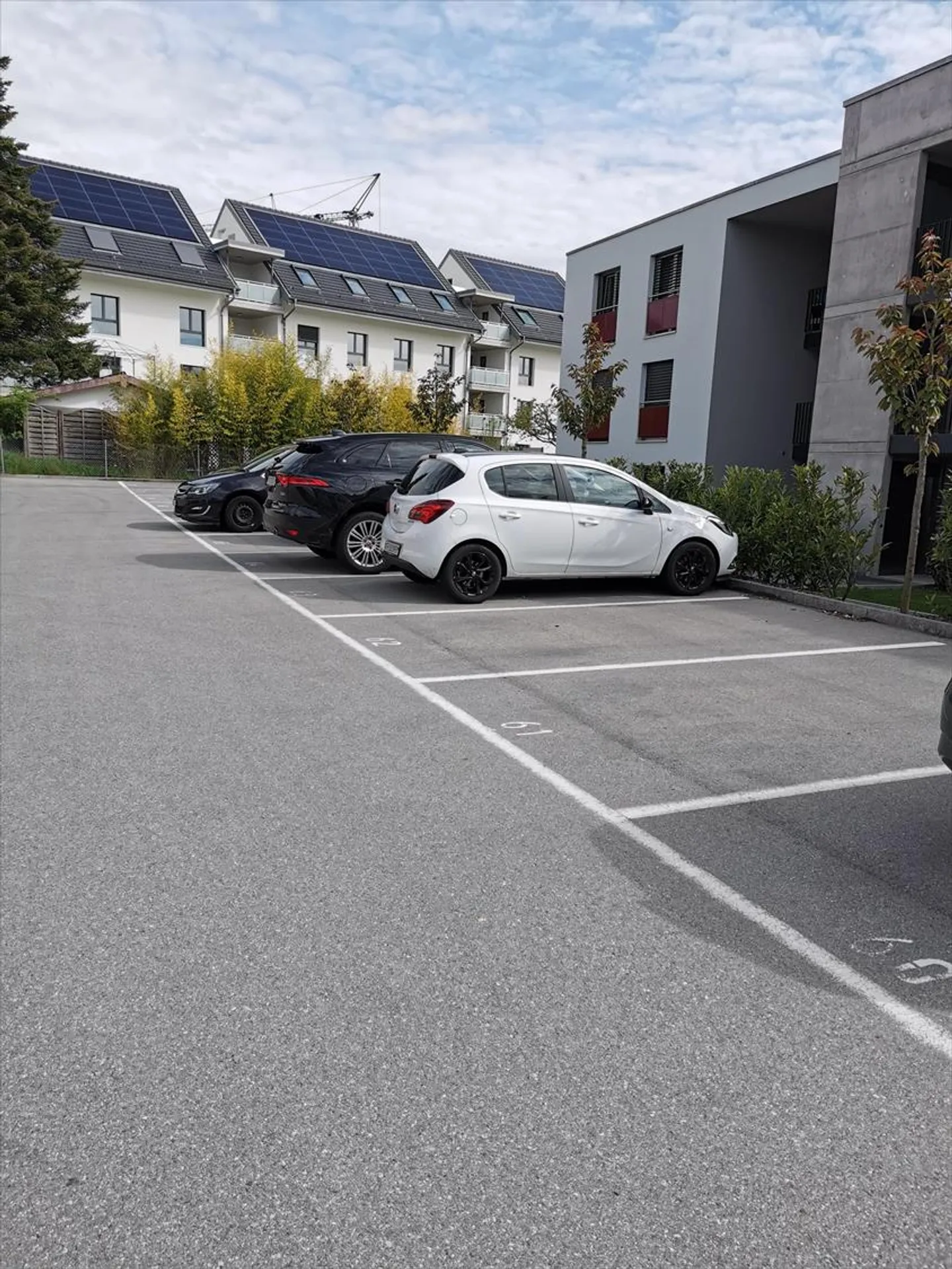 Außenparkplatz - Foto 1 von 1