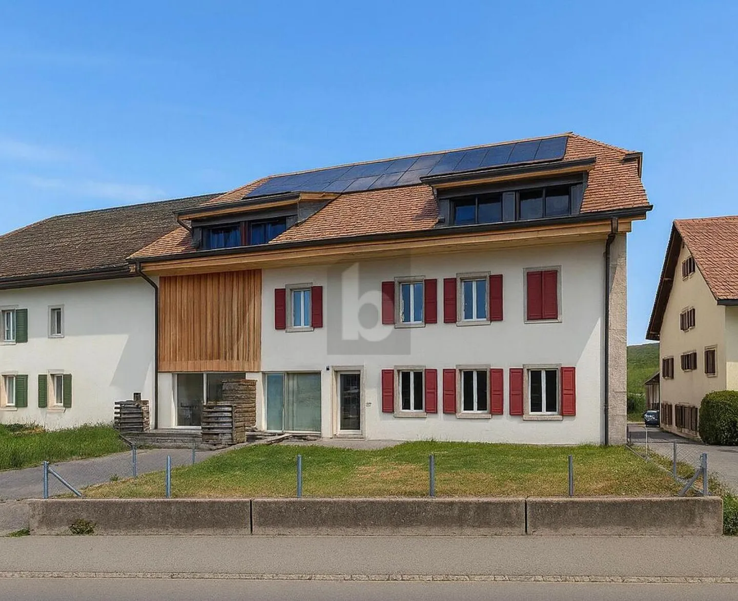 RENOVIERT, HELL UND MODERN - Foto 1 von 6