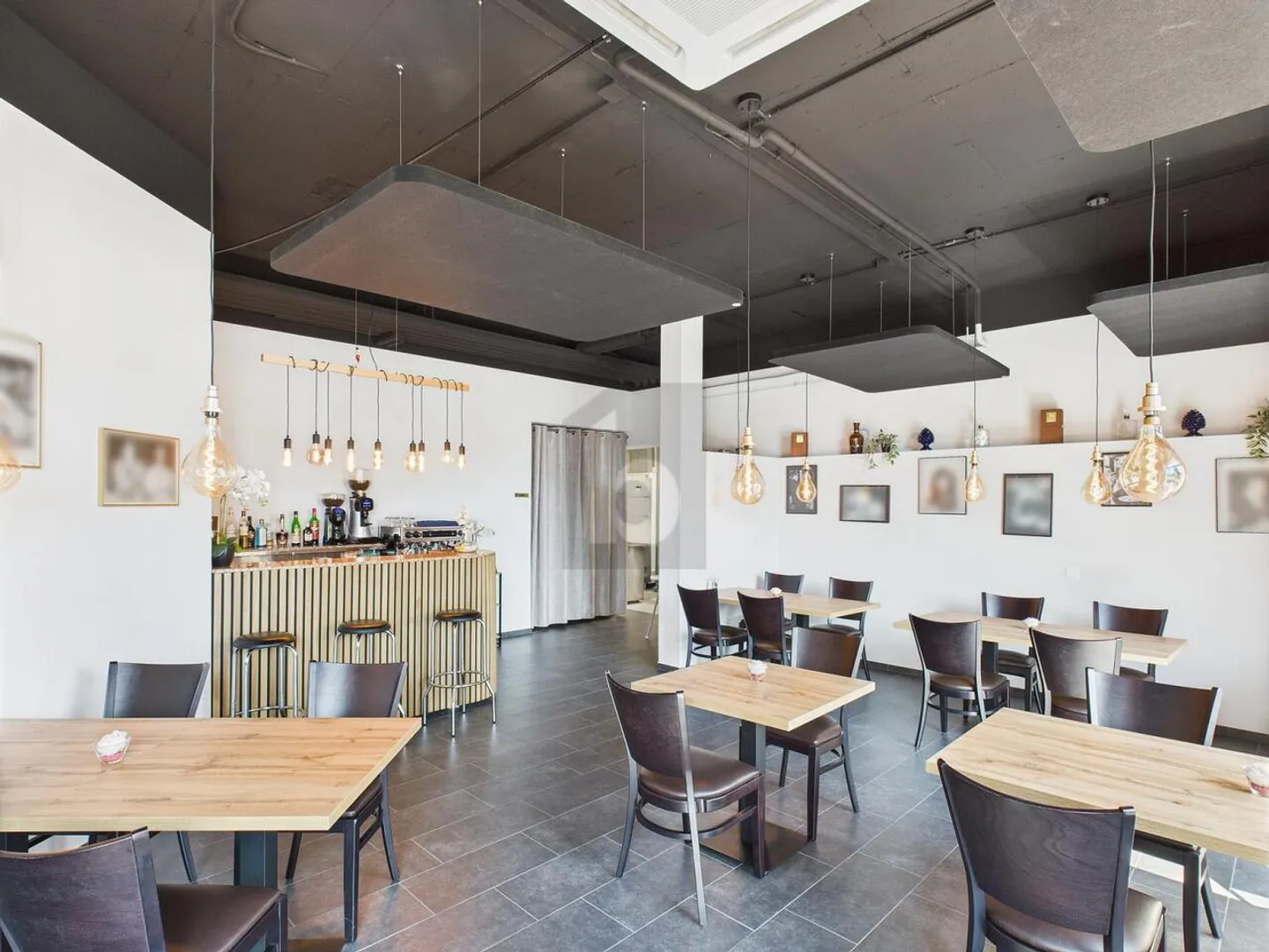 ETABLIERTE PIZZERIA MIT LIEFERSERVICE - Foto 1 von 6