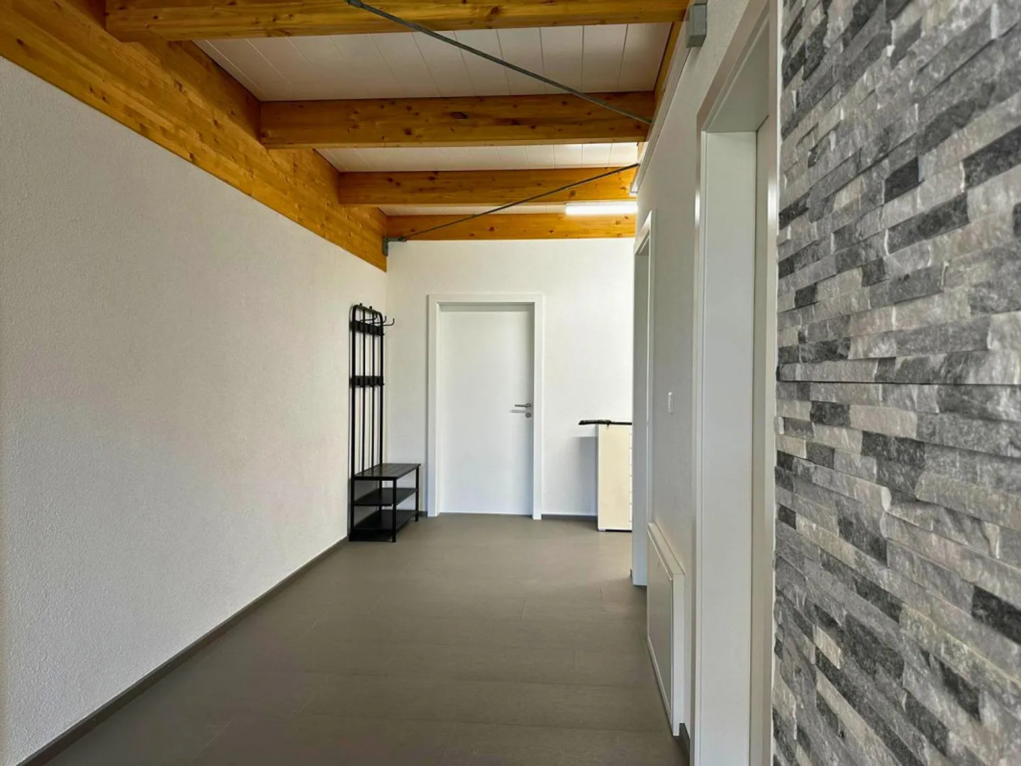 Bright and versatile commercial space in the Letzau business park - Photo 5 of 7