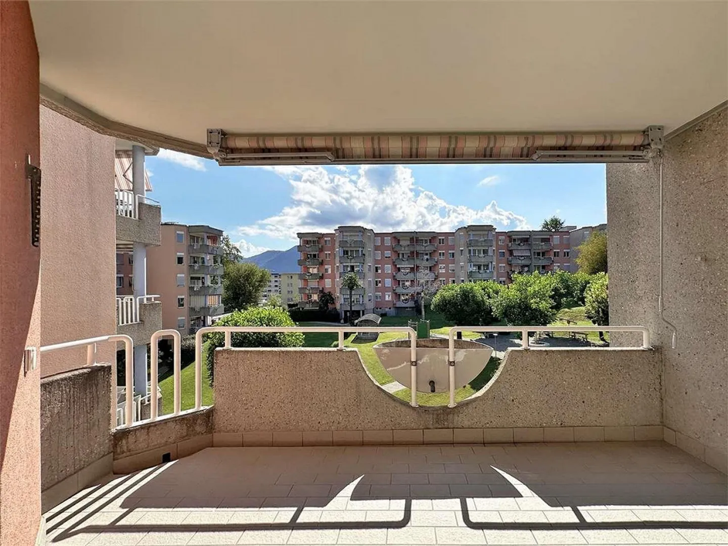 Breganzona - 3.5 Stanze Completamente Ristrutturate - Foto 6 di 10