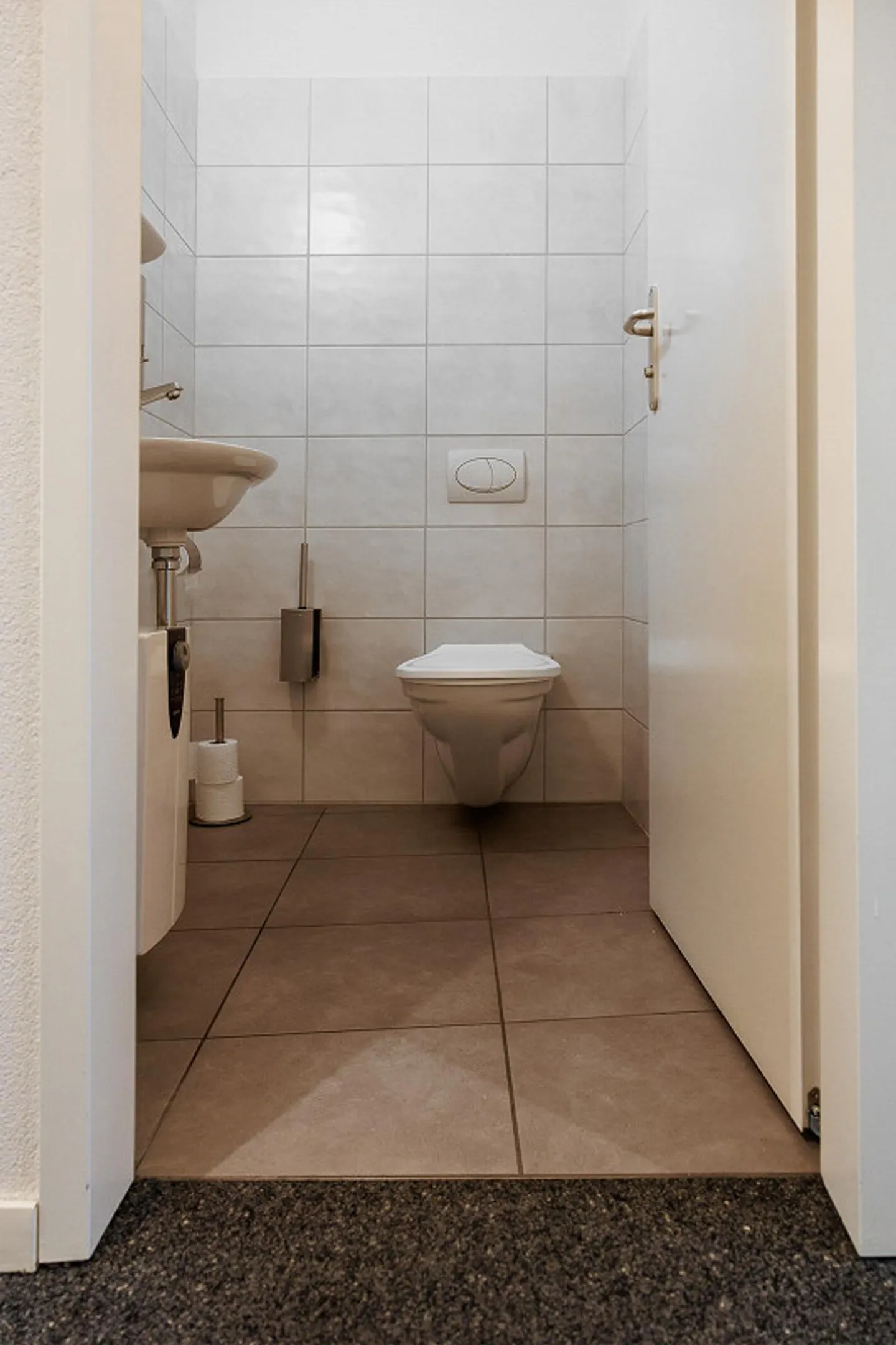 Spazi per uffici attraenti in un edificio commerciale rappresentativo - Foto 7 di 7