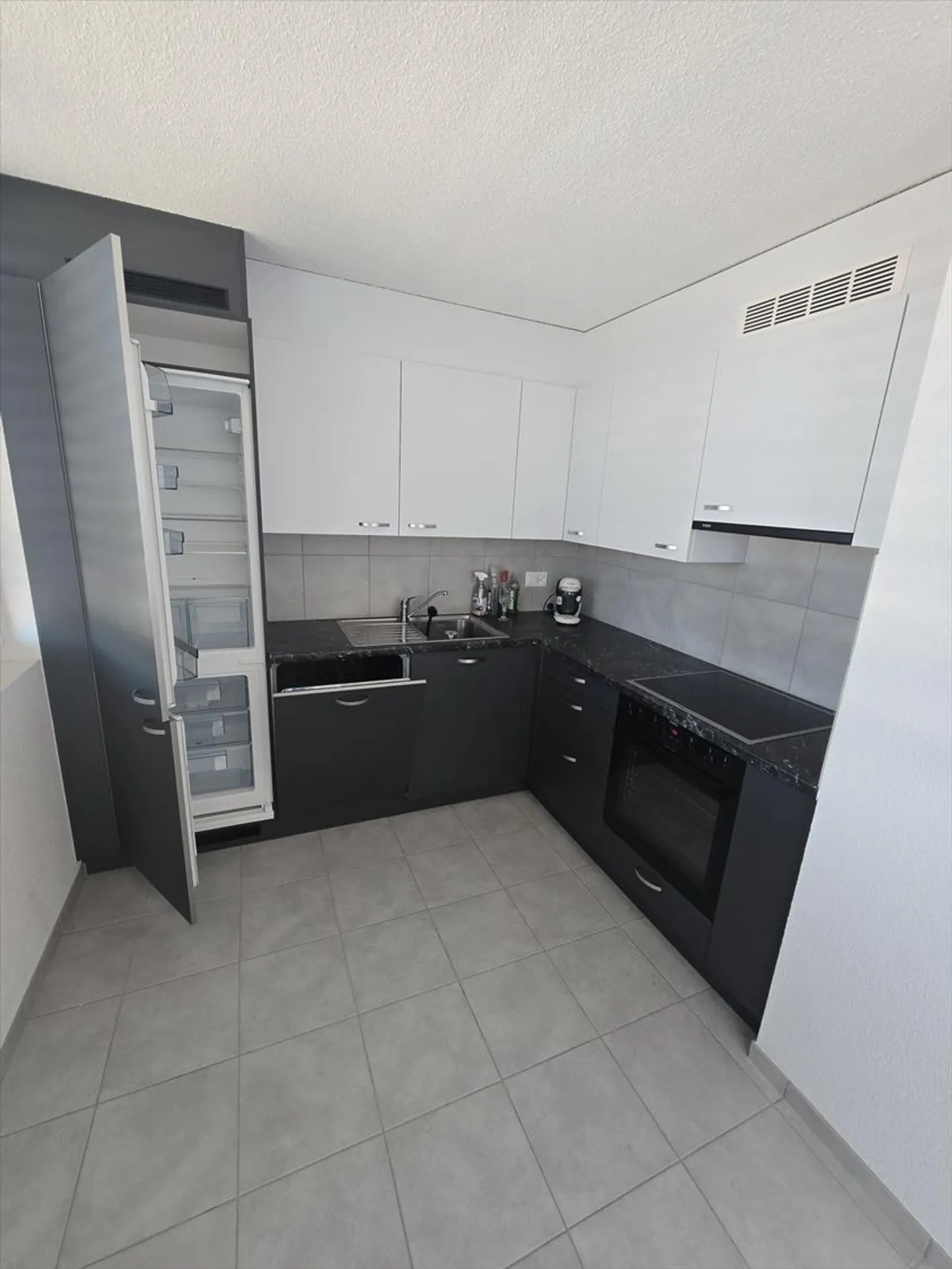 Da afferrare! Magnifico appartamento 3.5 nel centro di Yverdon-les-Bains - Foto 2 di 8