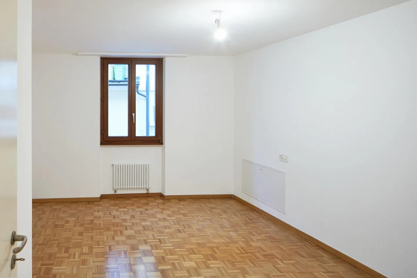 Appartement 3,5 pièces au cœur de Balerna - Photo 7 sur 9