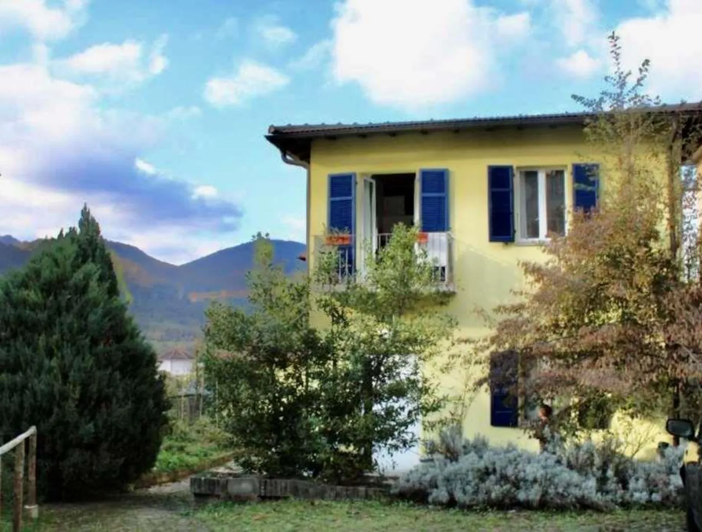 Casa bifamiliare nel cuore di Mendrisio - Buon investimento - Foto 2 di 10