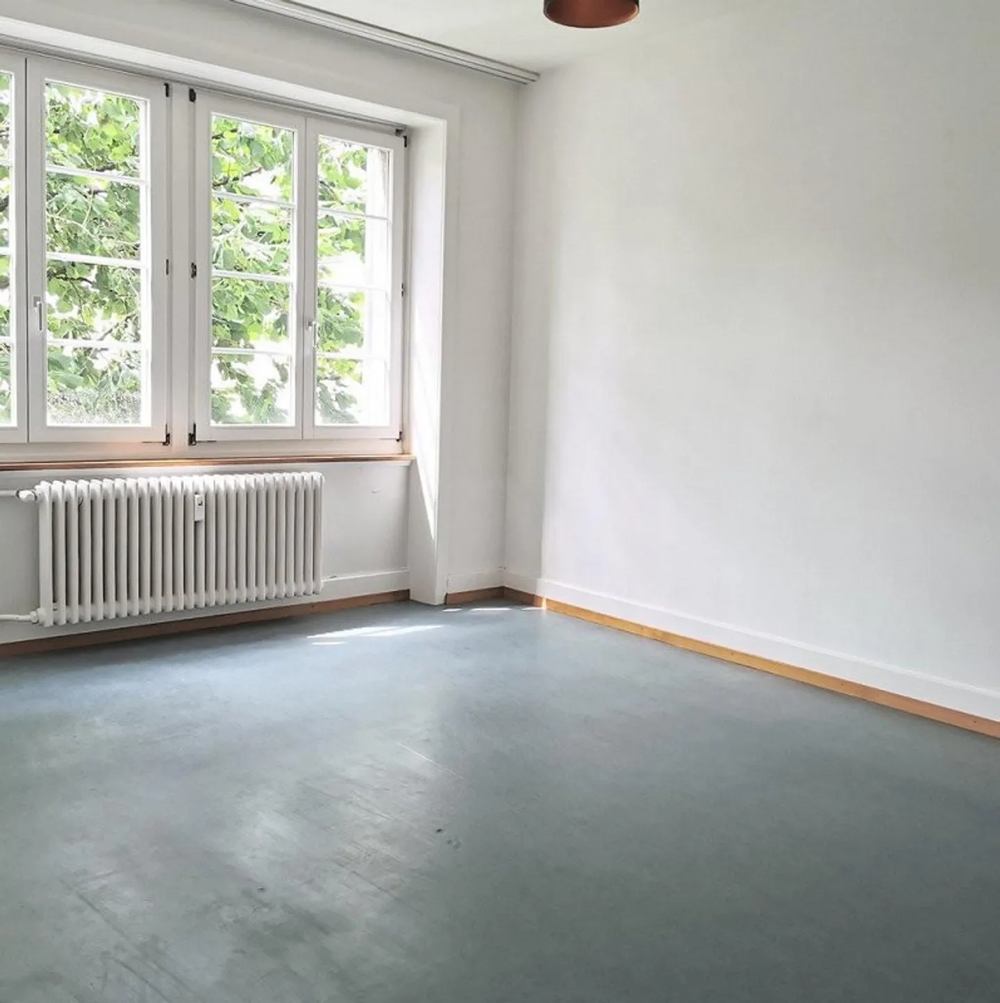 bright 2.5-room city apartment - Photo 2 of 7