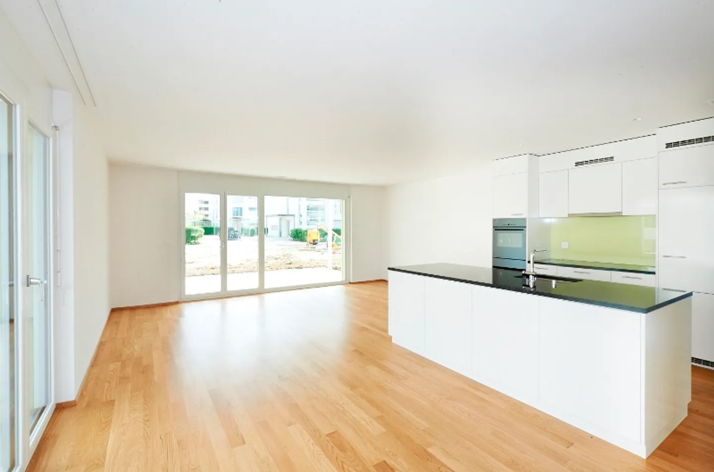 Trendy apartment is looking for you! - Photo 3 of 7