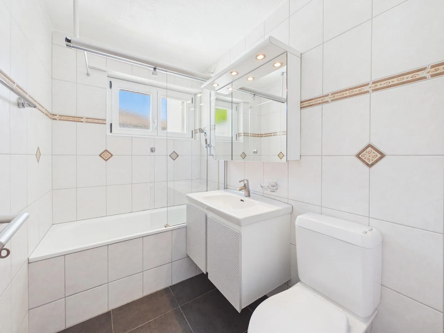 Sunny Oasis in the Green – centrally located, quiet and with a fantastic... - Photo 4 of 7