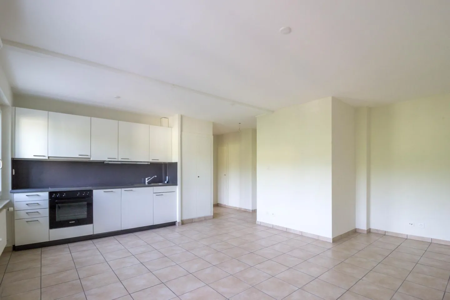 2.5-room apartment in Locle - Photo 2 of 4