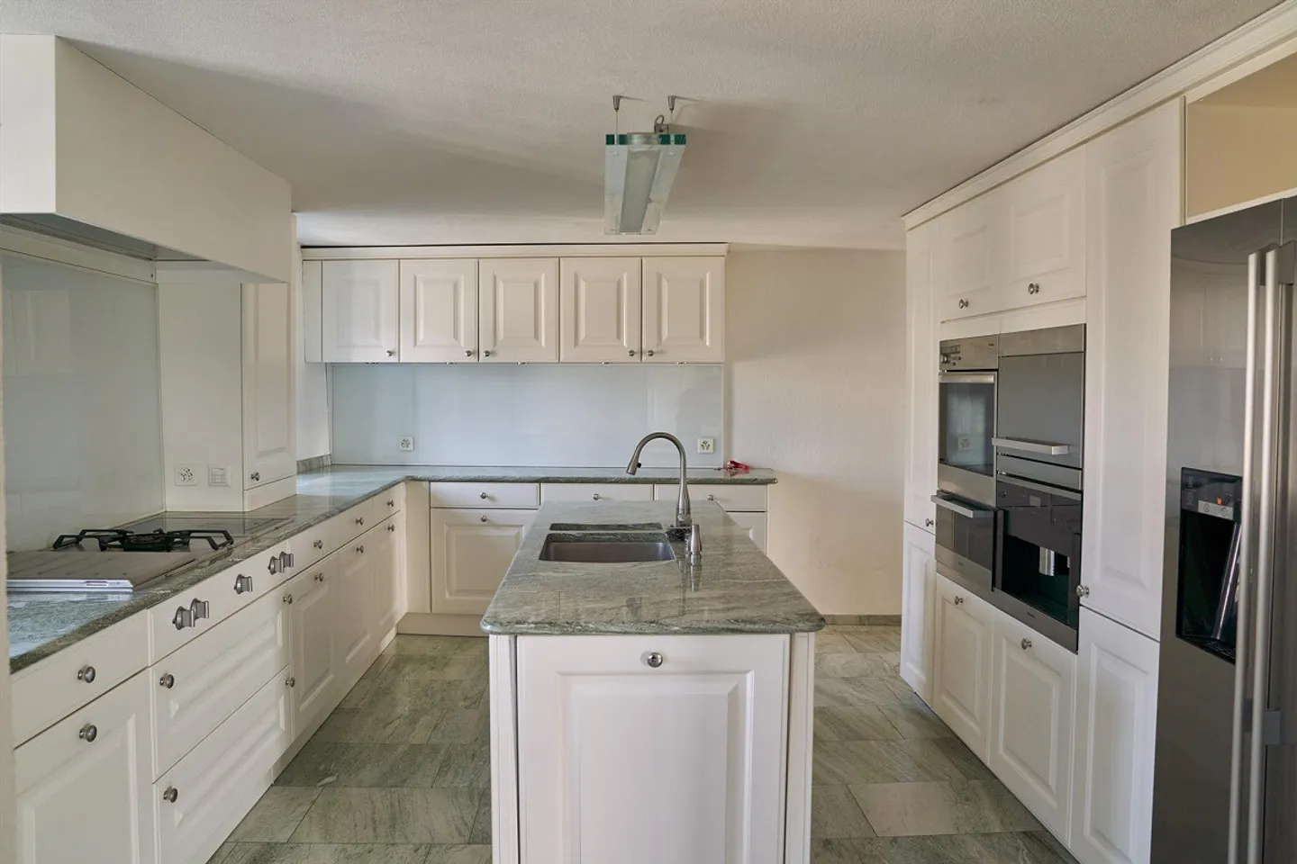 Section de maison historique avec vue – rénovée avec style, flexible - Photo 3 sur 15