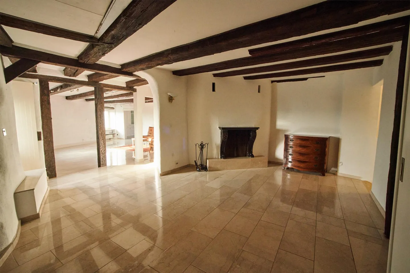 Section de maison historique avec vue – rénovée avec style, flexible - Photo 6 sur 15