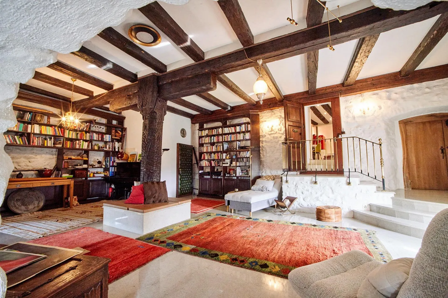 Section de maison historique avec vue – rénovée avec style, flexible - Photo 11 sur 15