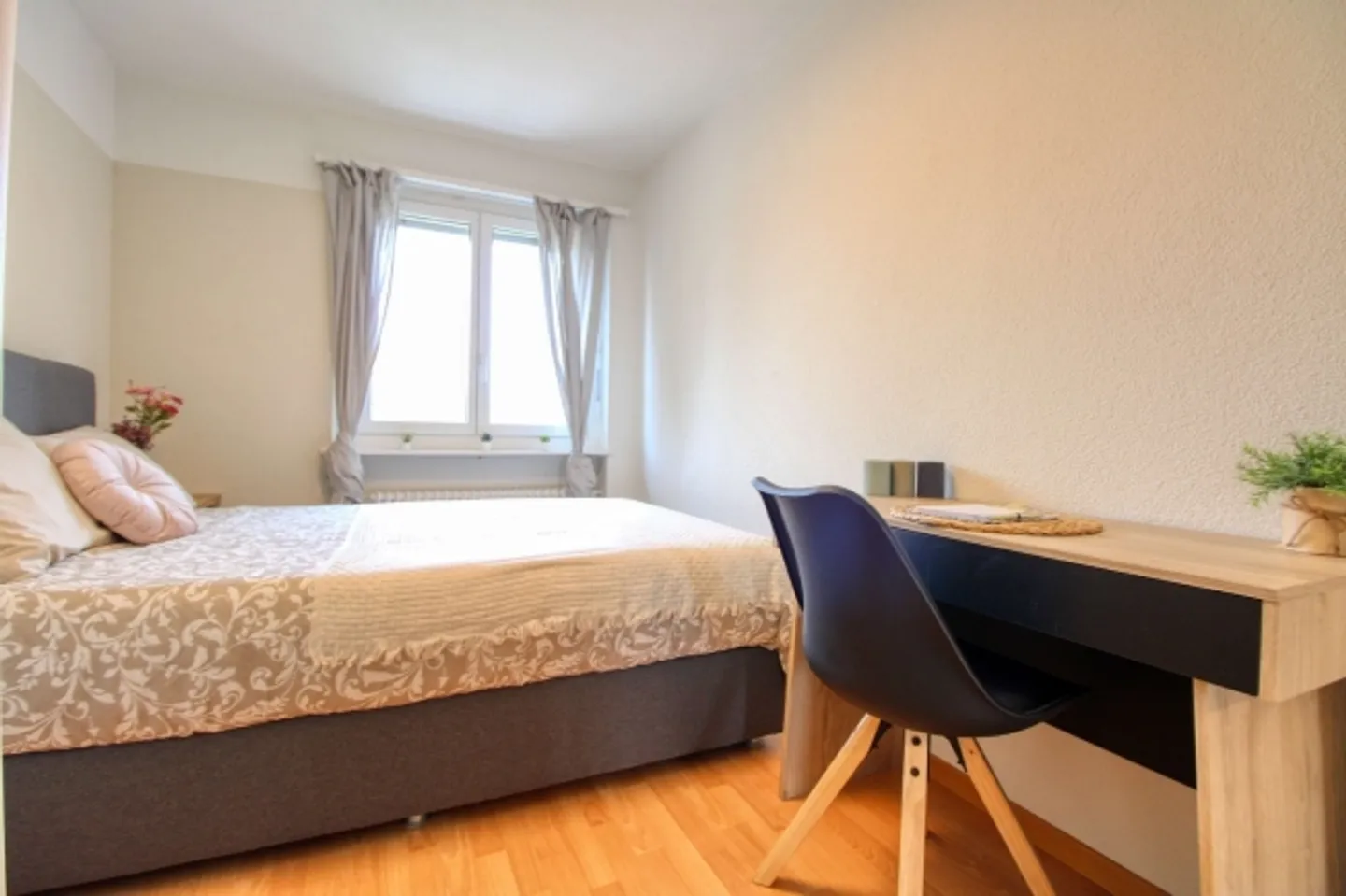 WG Zimmer - Foto 5 von 9