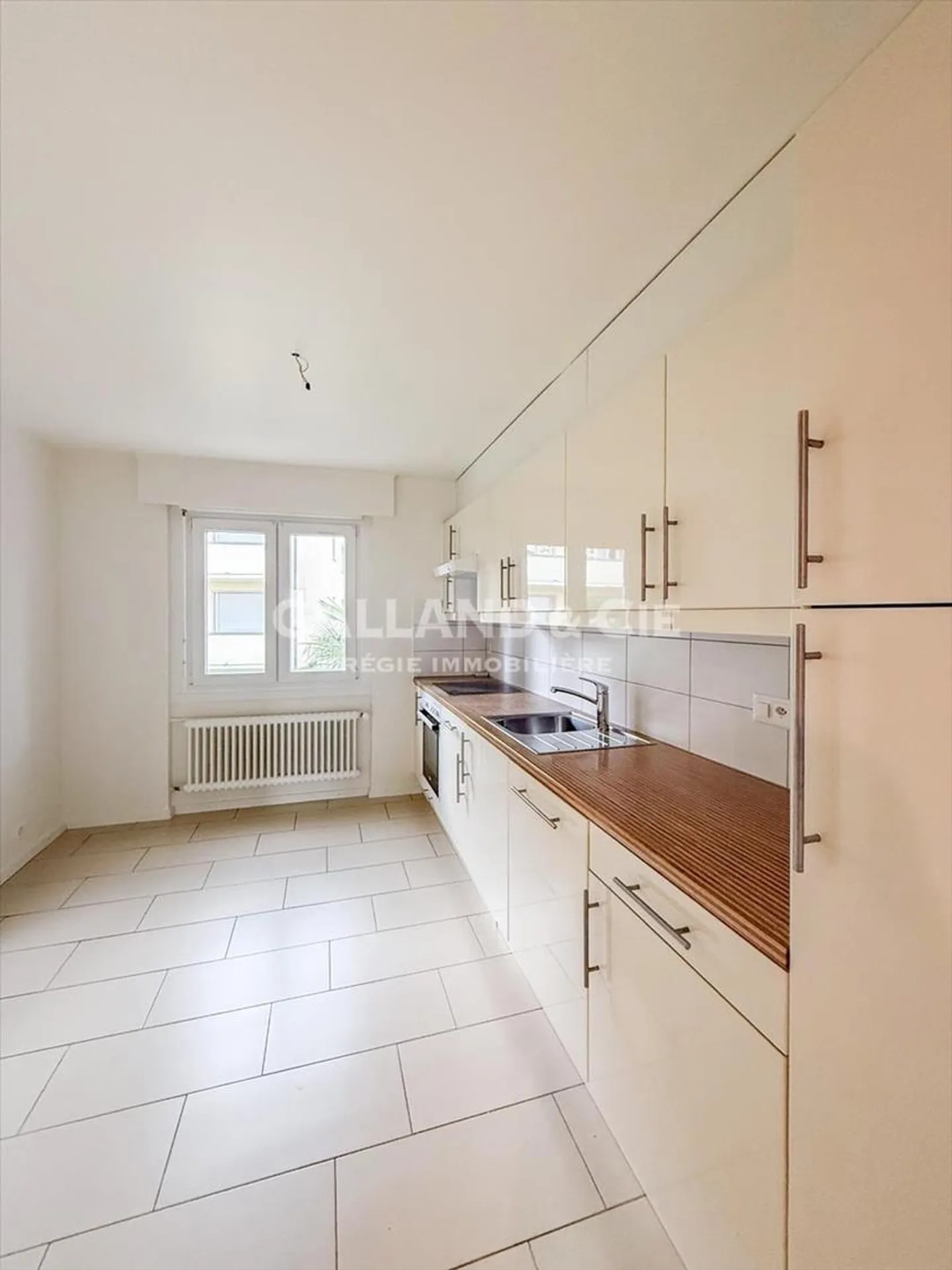 Appartamento di 3 locali - Foto 3 di 8