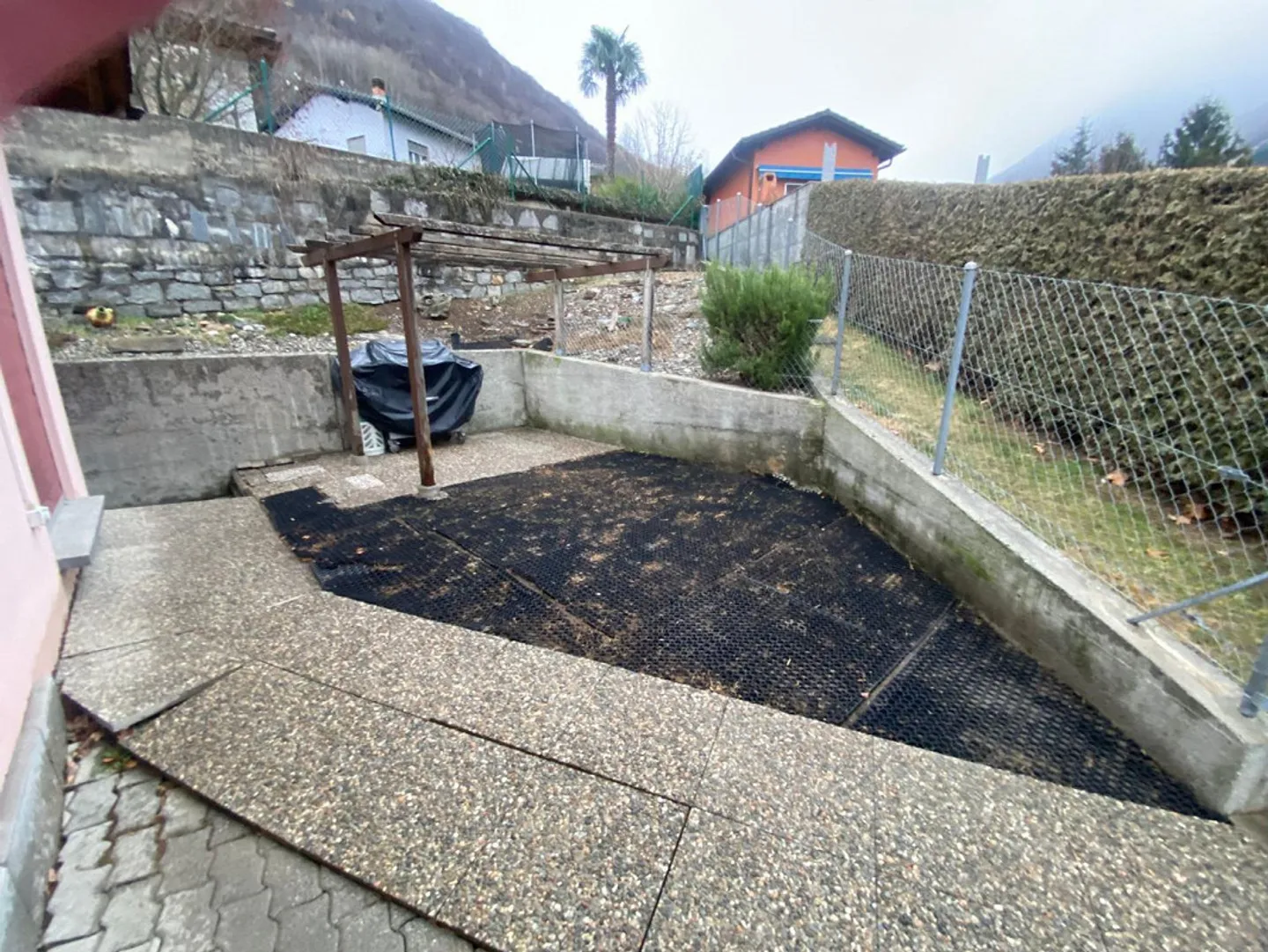 Charming Family Home with Pool - Photo 16 of 17