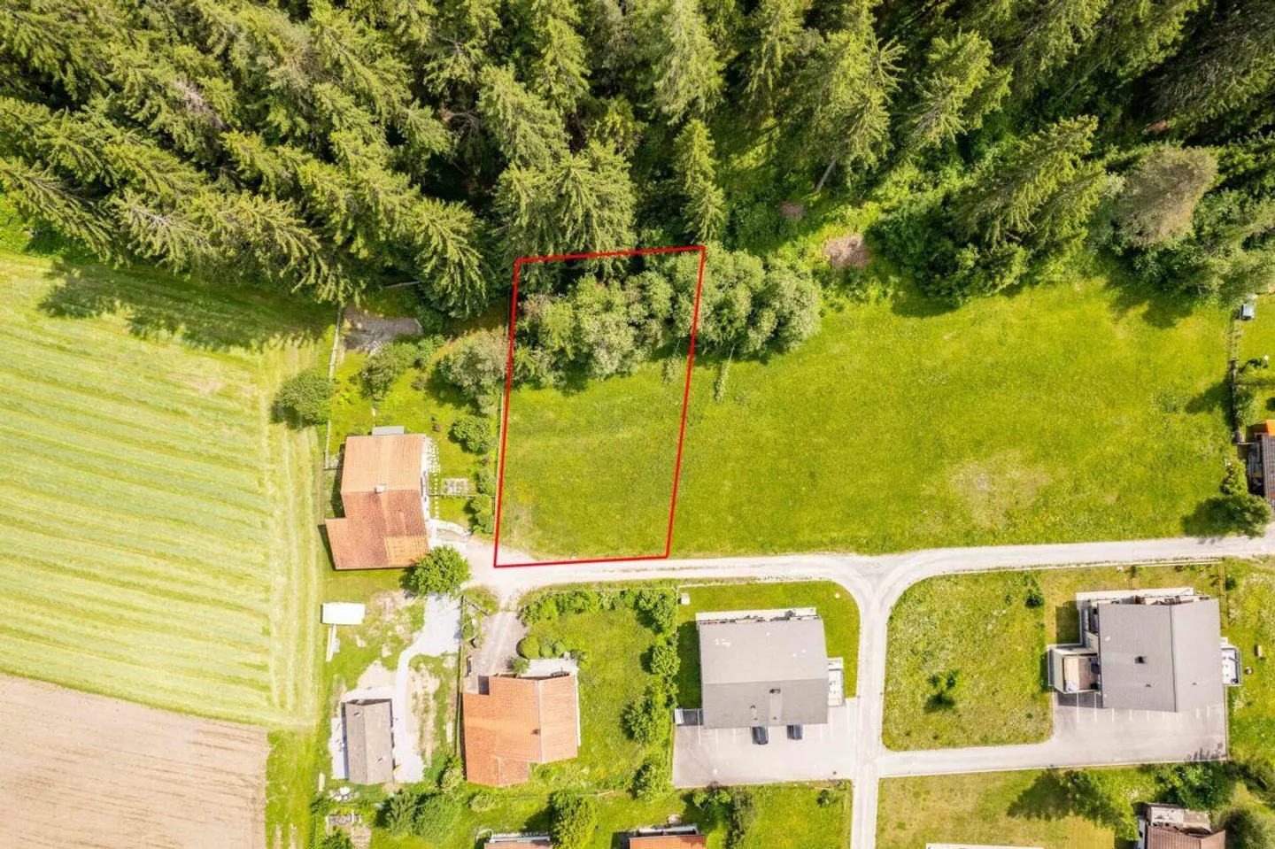Terreno edificabile per la tua casa - vicino alla natura, tranquillo, unico - Foto 3 di 10