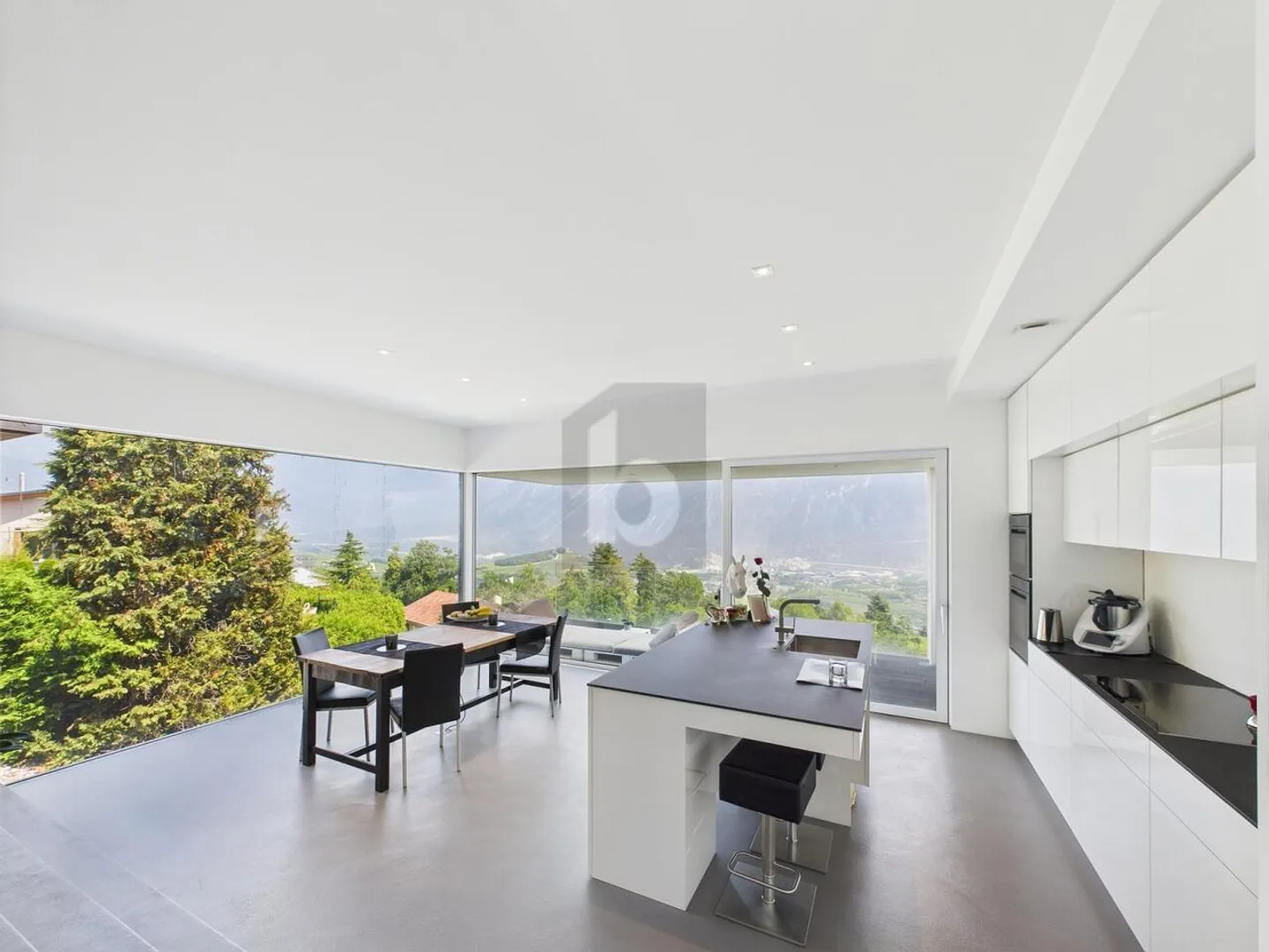 VILLA MODERNA CON PISCINA, SPA E VISTA - Foto 2 di 6
