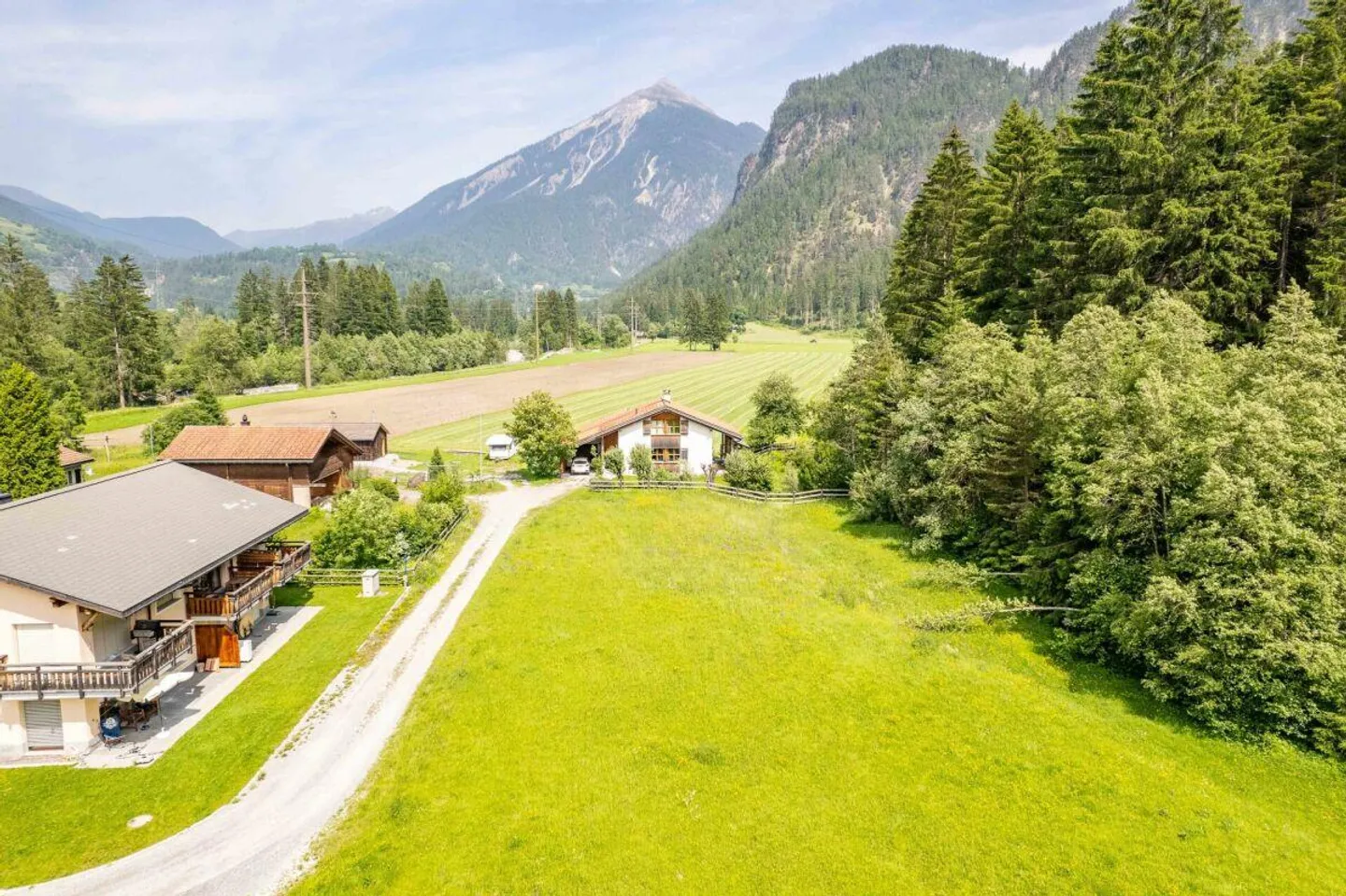 Terreno edificabile per la tua casa - vicino alla natura, tranquillo, unico - Foto 4 di 10