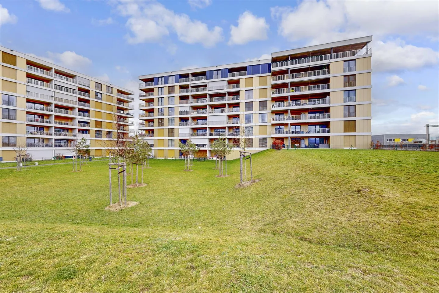 Superbo appartamento in un bel edificio moderno - Foto 7 di 8