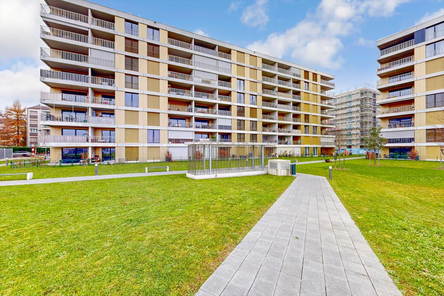 Superbo appartamento in un bel edificio moderno - Foto 8 di 8