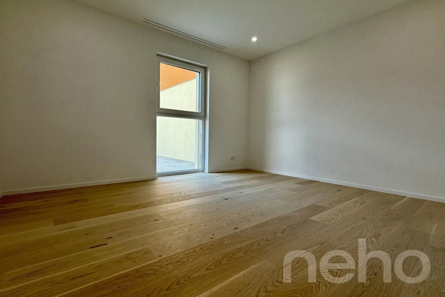 Grande appartamento nuovo con balcone abitabile - Foto 12 di 13