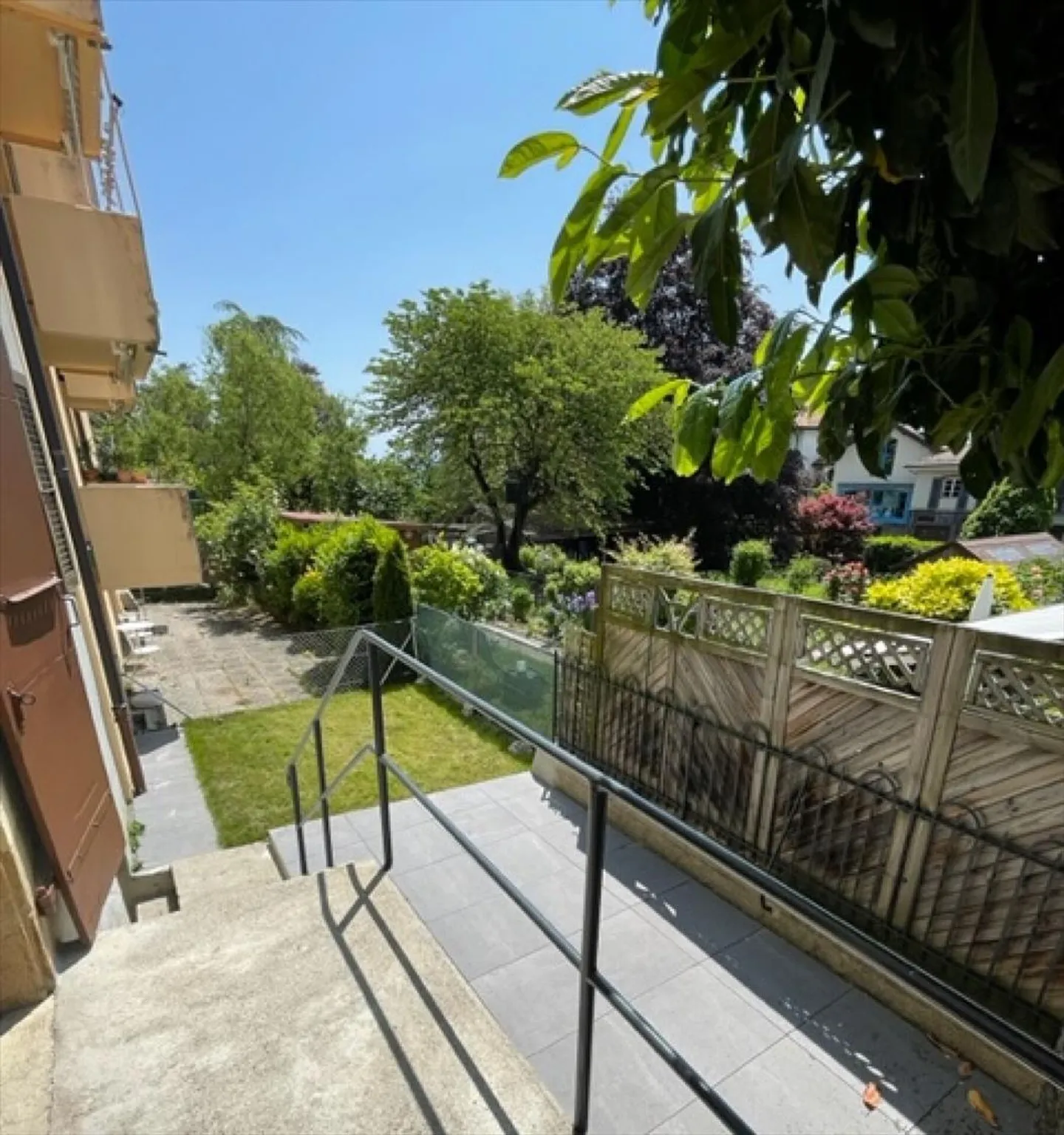 Cossonay, magnificent 2.5 rooms of 71 m2 with garden-terrace - Photo 8 of 9