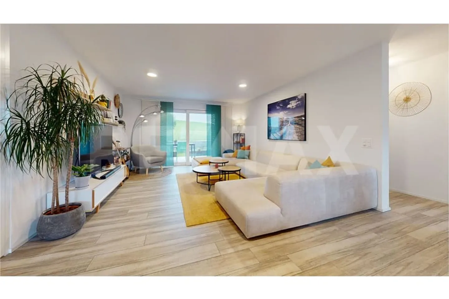 Spacious 3.5 rooms of 100 m2 to discover absolutely / RE/MAX Exclusivity - Photo 2 of 8