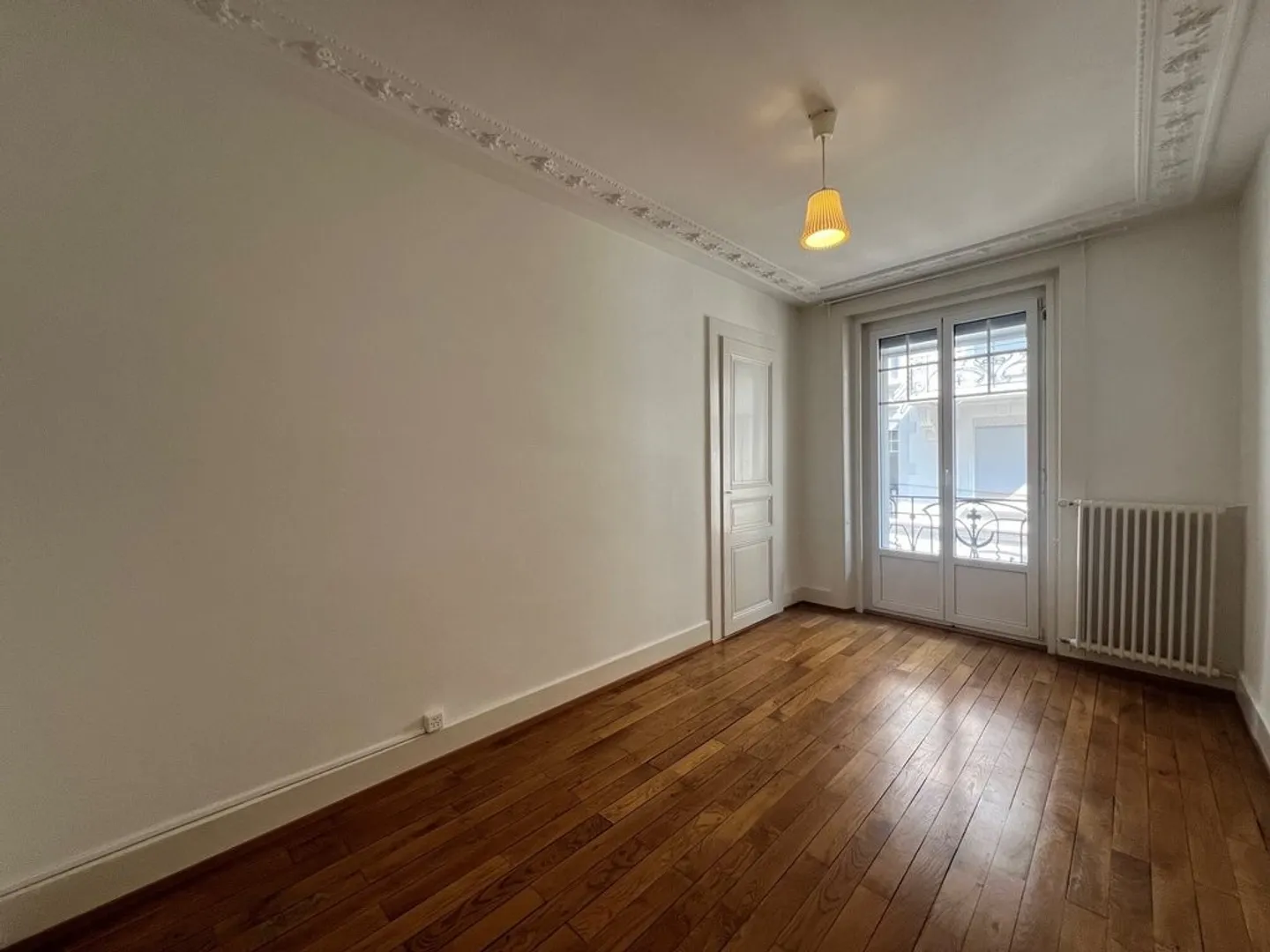 Appartement Rénové au Centre Ville - Photo 6 sur 10
