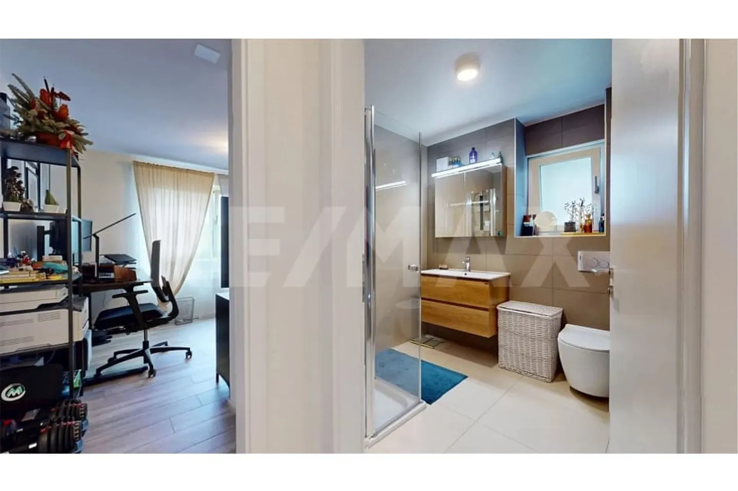 Spacious 3.5 rooms of 100 m2 to discover absolutely / RE/MAX Exclusivity - Photo 4 of 8