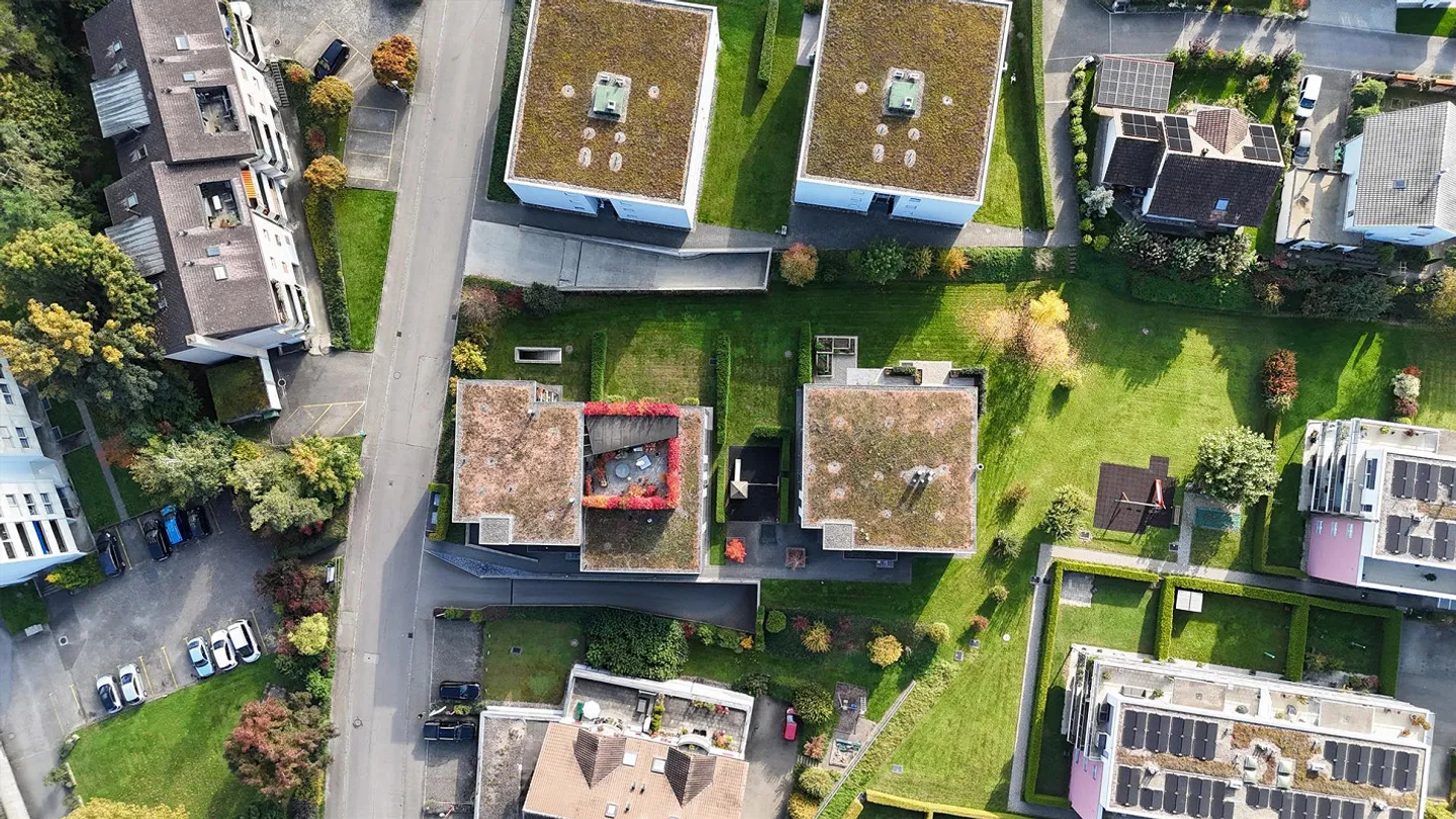 Condominium moderne avec grand balcon - Photo 14 sur 16