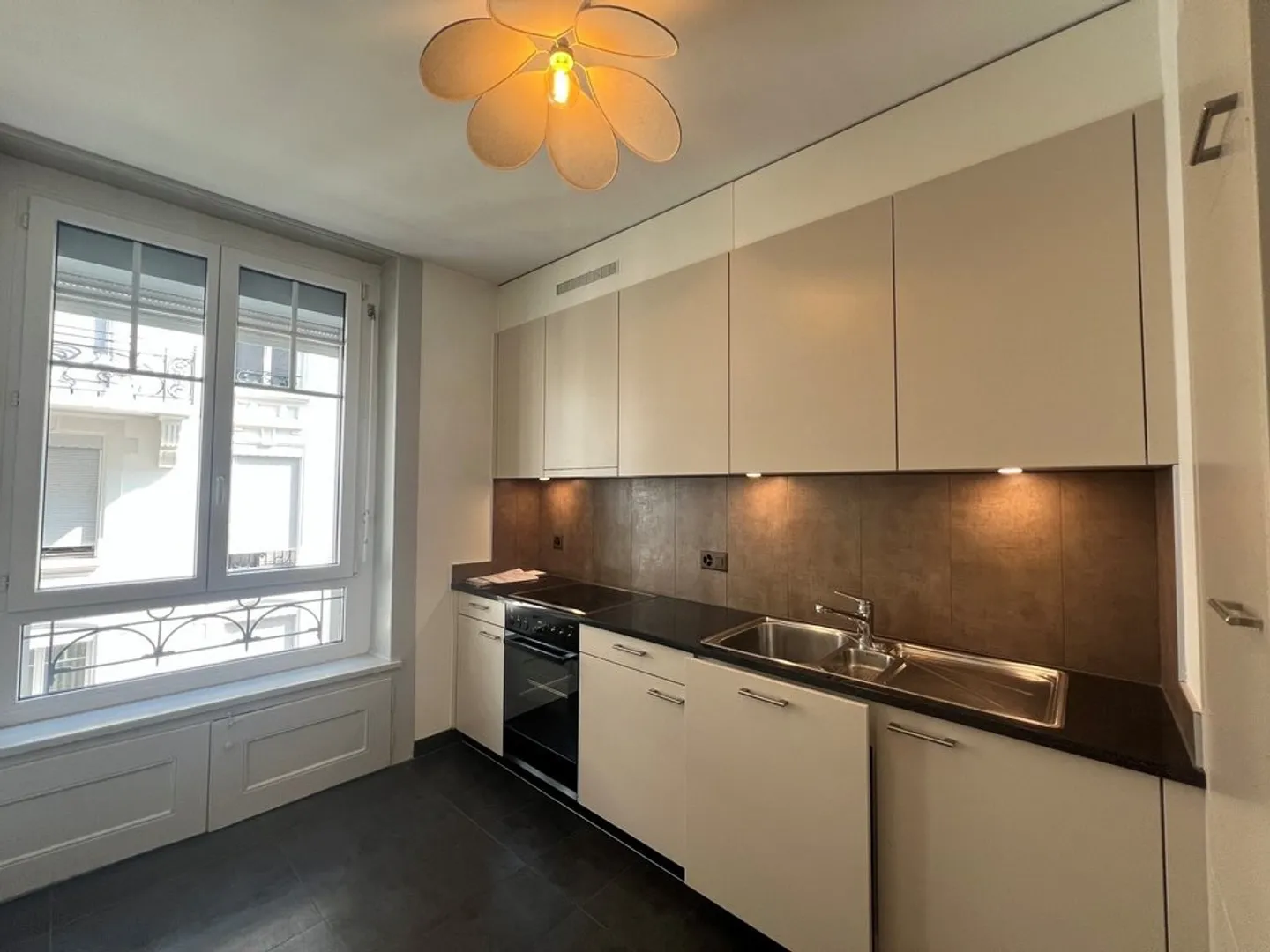 Appartement Rénové au Centre Ville - Photo 9 sur 10