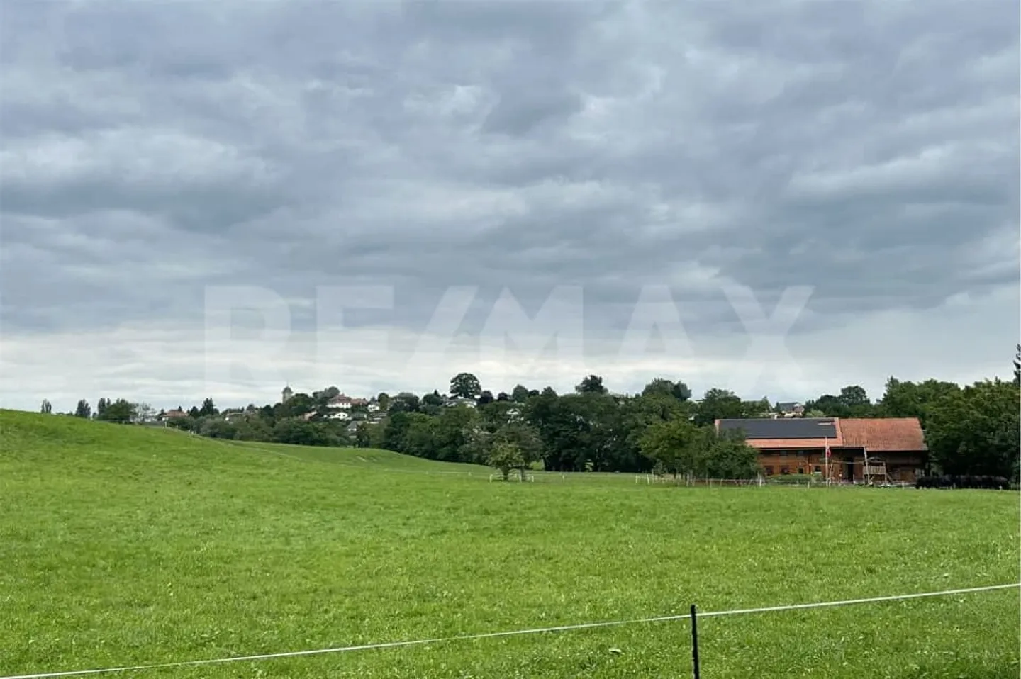 Spacious 3.5 rooms of 100 m2 to discover absolutely / RE/MAX Exclusivity - Photo 8 of 8