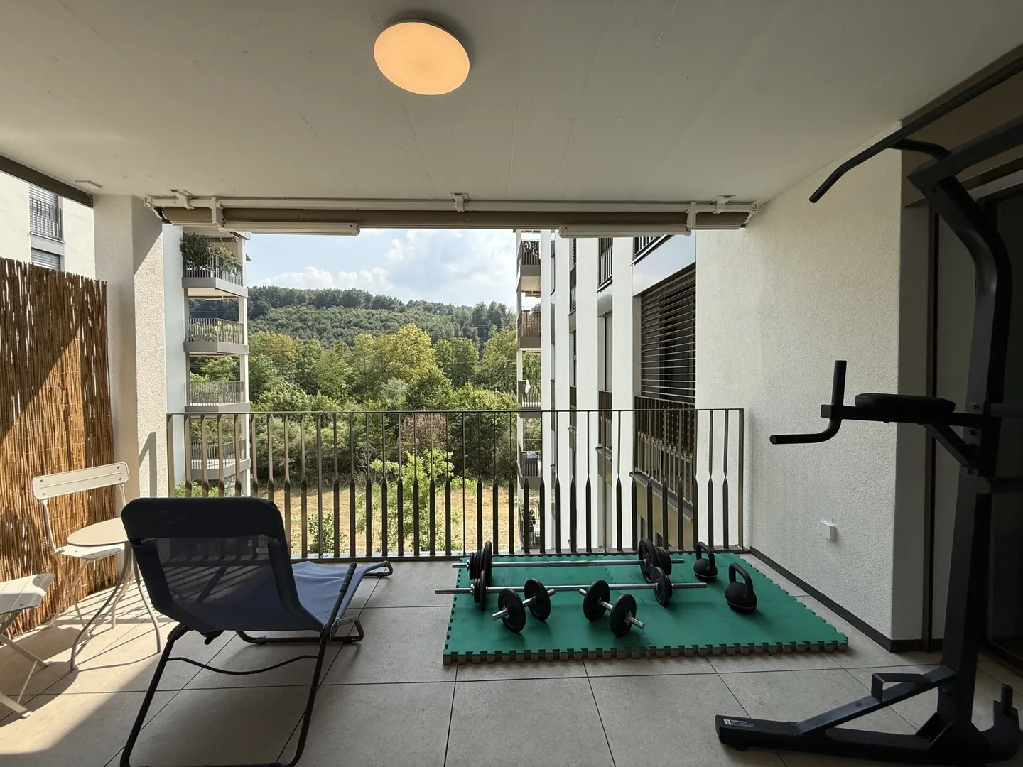 Modern Apartment in Marly - Photo 9 of 13