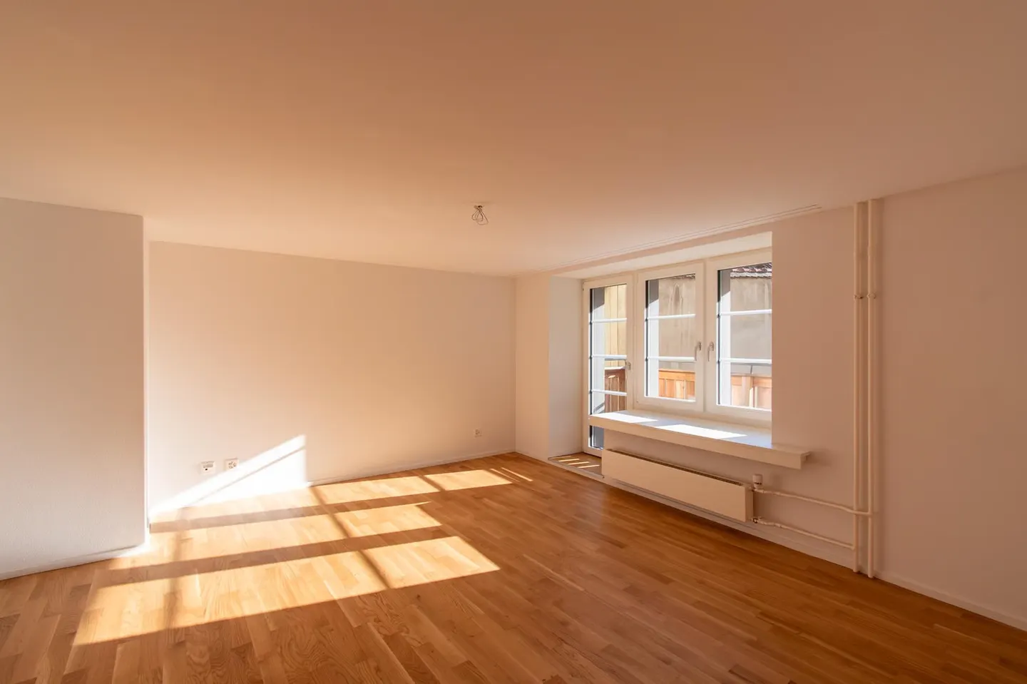 Helle 1.5 Zimmer-Wohnung mit Balkon in der Altstadt - Foto 2 di 13