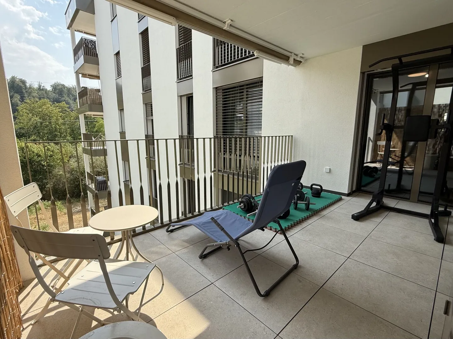 Modern Apartment in Marly - Photo 10 of 13