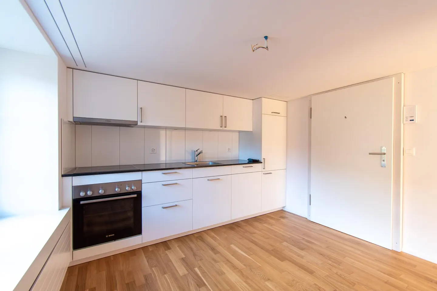 Helle 1.5 Zimmer-Wohnung mit Balkon in der Altstadt - Foto 5 di 13