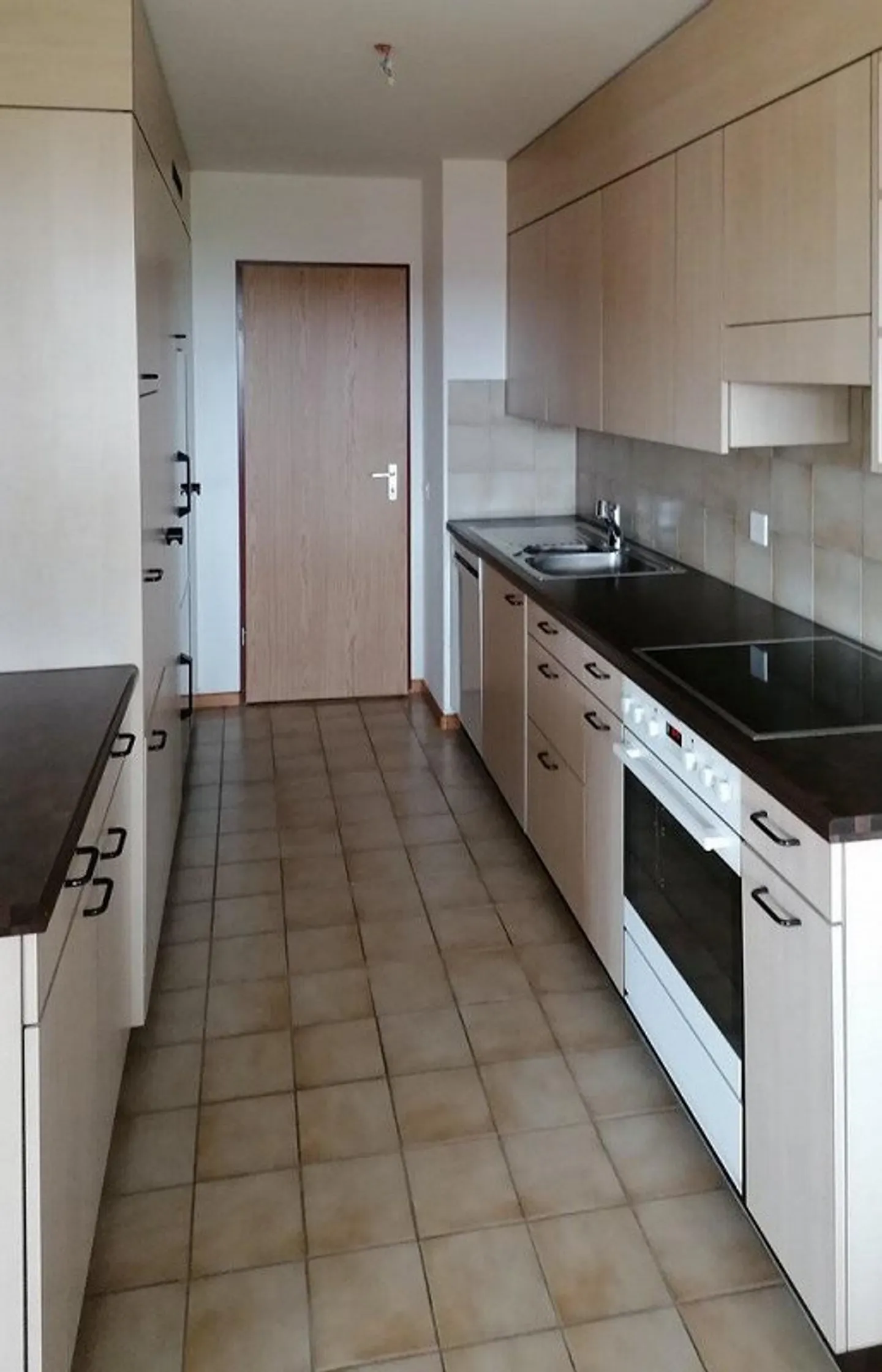 Appartement en duplex de 3,5 pièces dans un emplacement calme et ensoleillé - Photo 2 sur 8