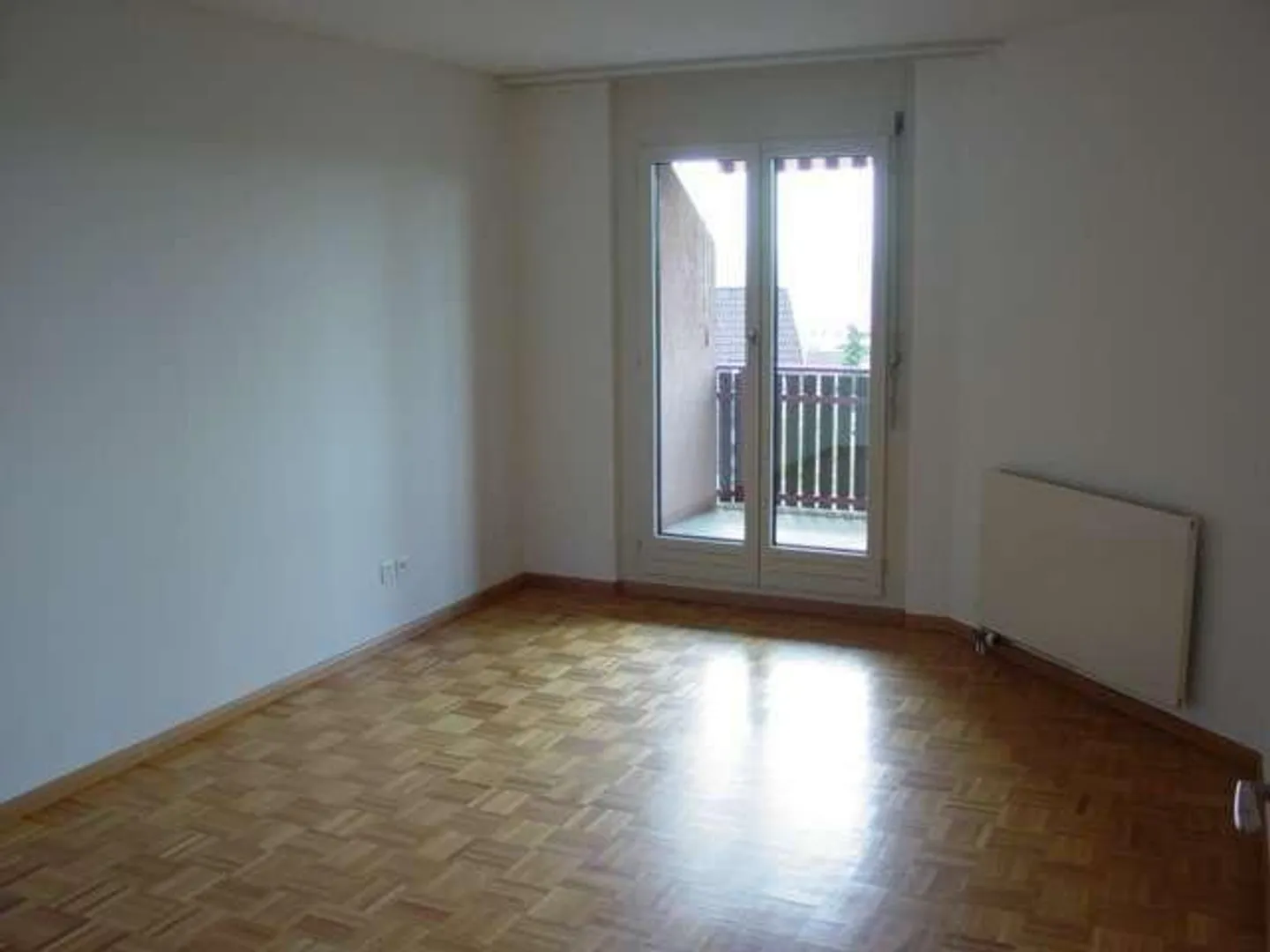 Appartement en duplex de 3,5 pièces dans un emplacement calme et ensoleillé - Photo 6 sur 8