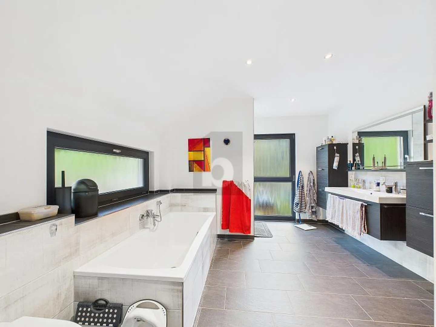 Familial et calme dans le vert - Photo 4 sur 6