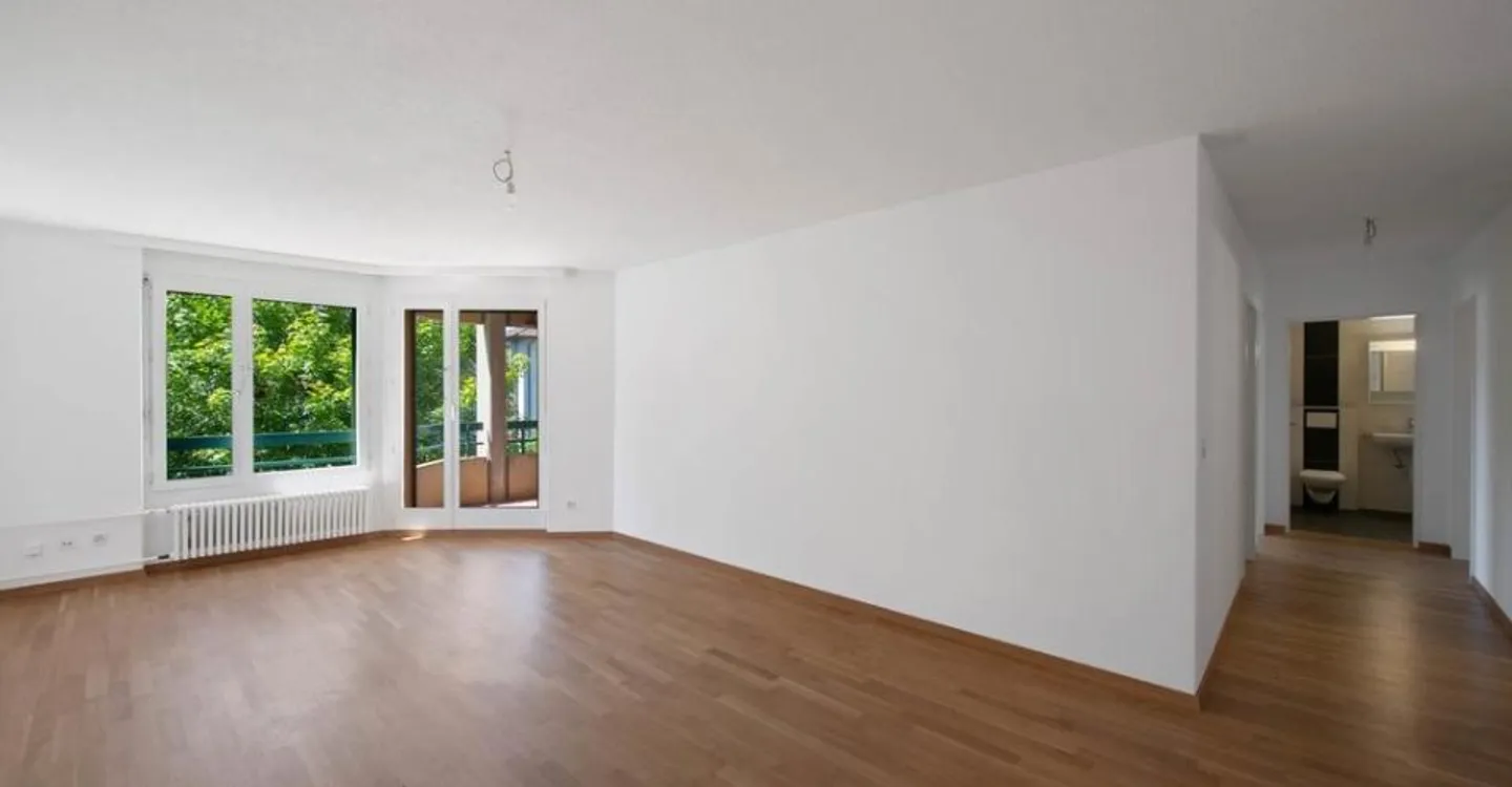 Appartement Familial Rénové - Photo 3 sur 11