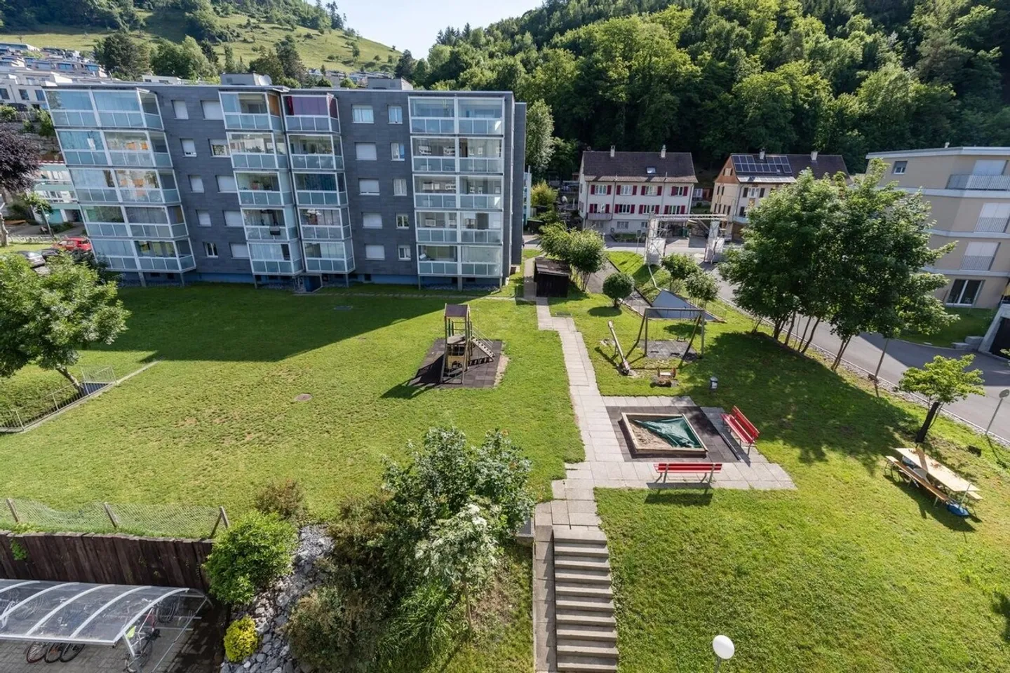 Charmant appartement 3.5 pièces - Photo 1 sur 9