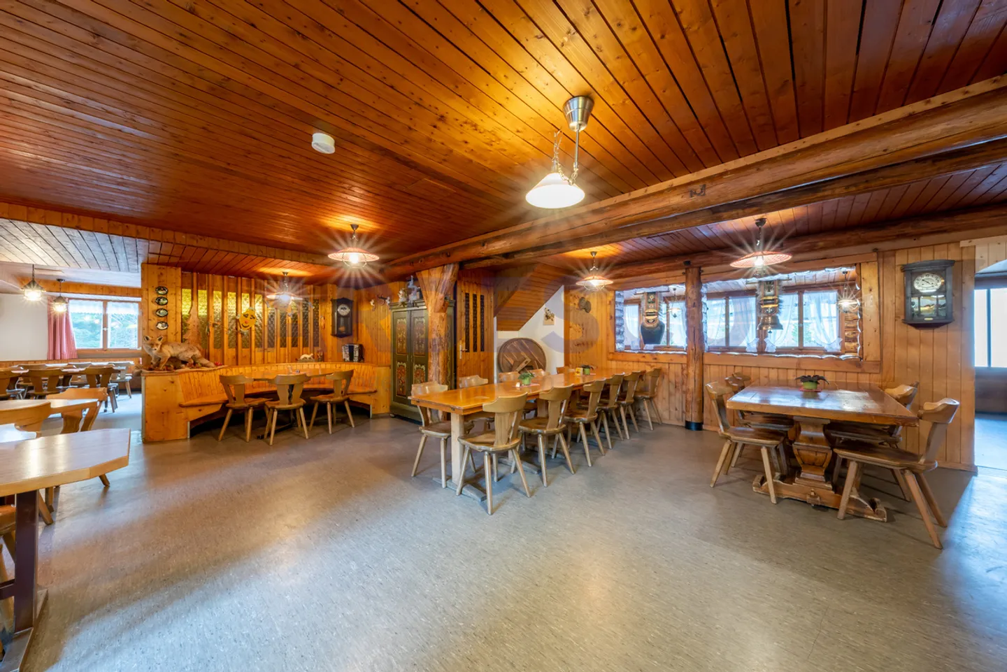 Hotel for sale - Photo 6 of 10